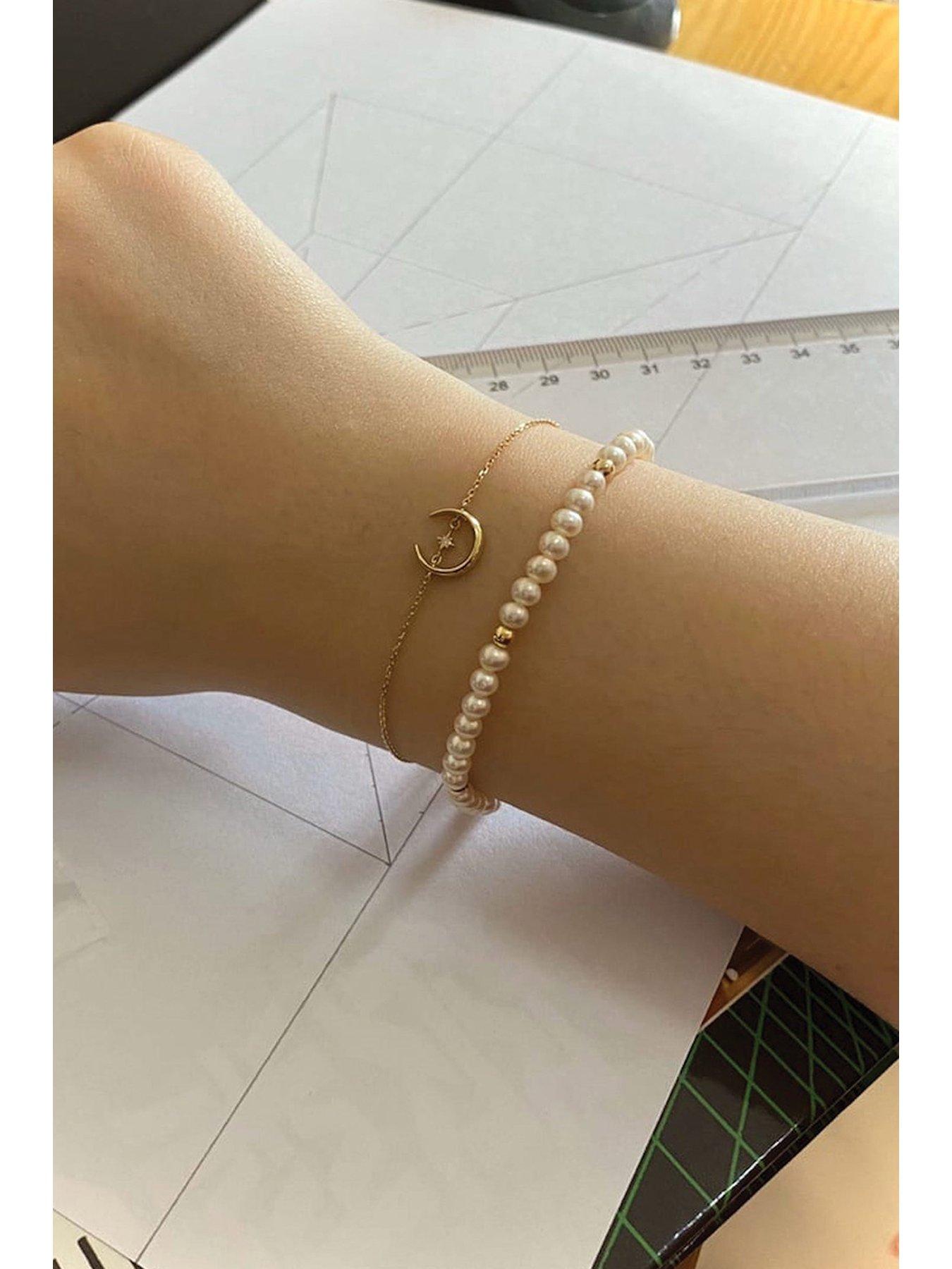 elk-bloom-14k-gold-plated-crescent-moon-and-star-braceletback