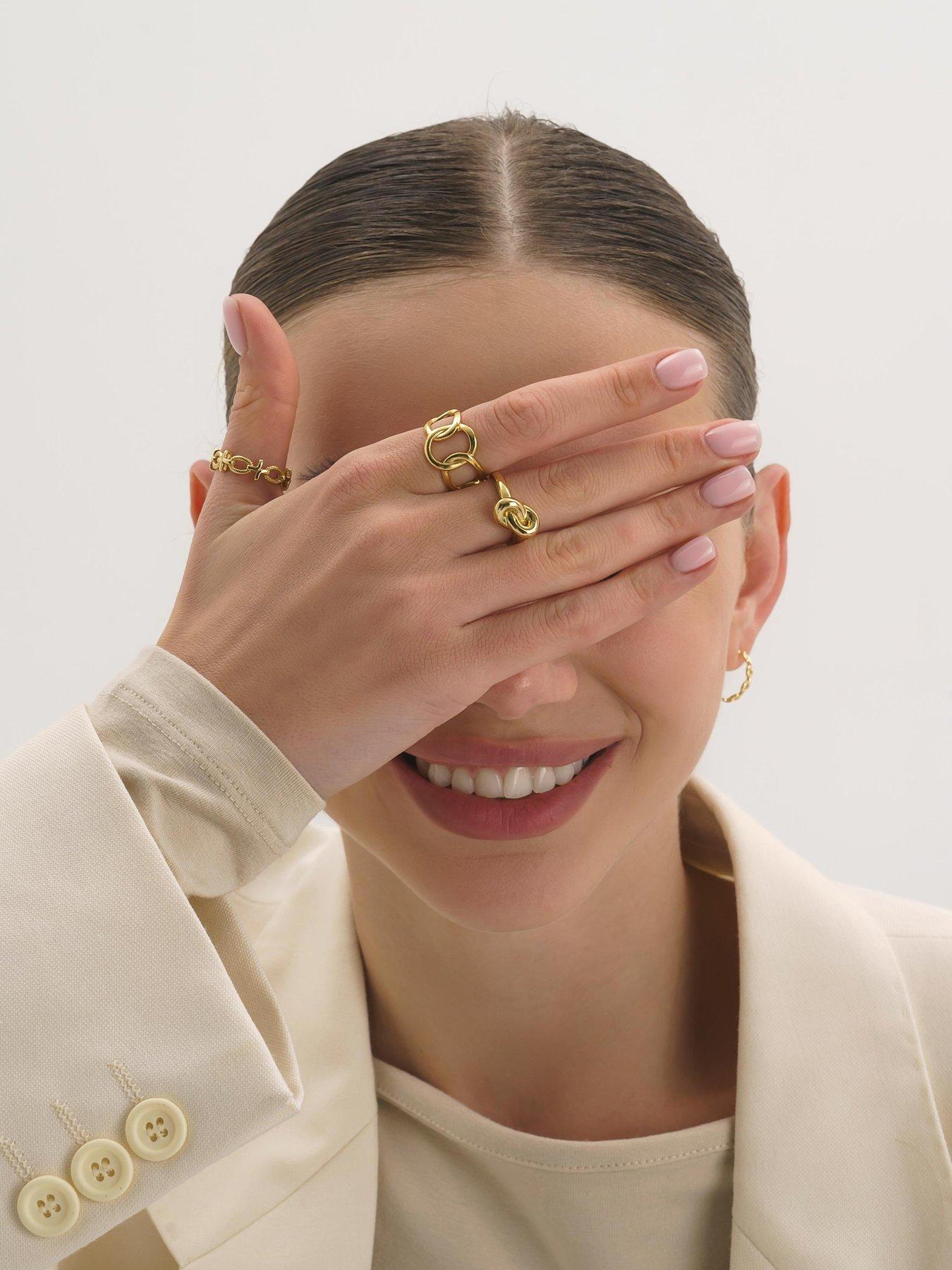 Image 5 of 6 of Elk & Bloom 18K Gold Plated Knot Ring