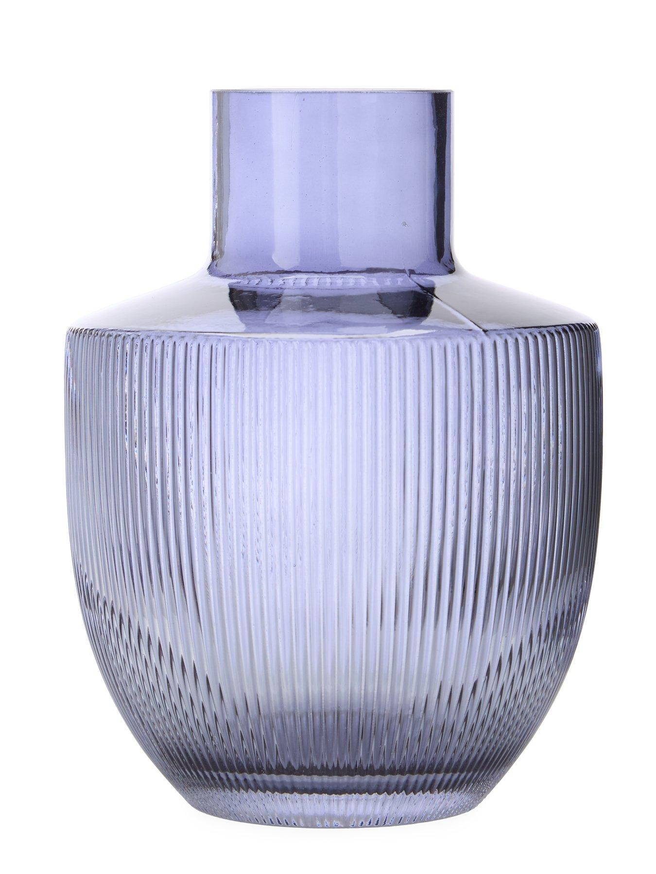 the-very-collection-ribbed-run-vase-bluedetail