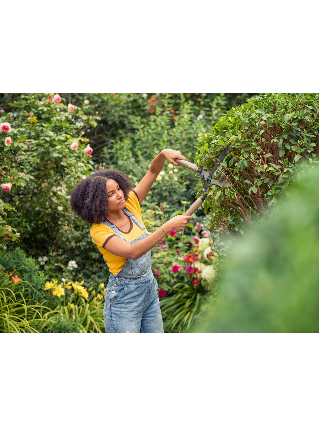 gardena-gardena-naturecut-hedge-shears-and-secateursoutfit