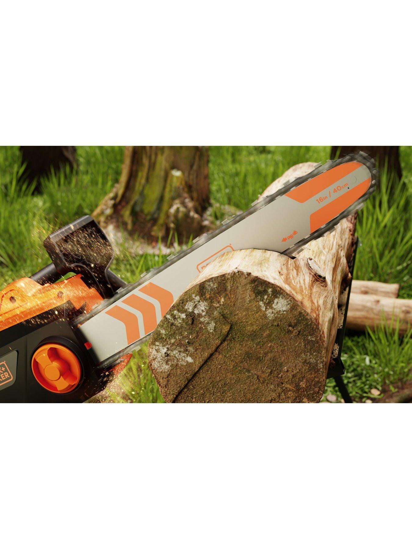 Image 6 of 7 of Black & Decker 2000w 40cm Chainsaw