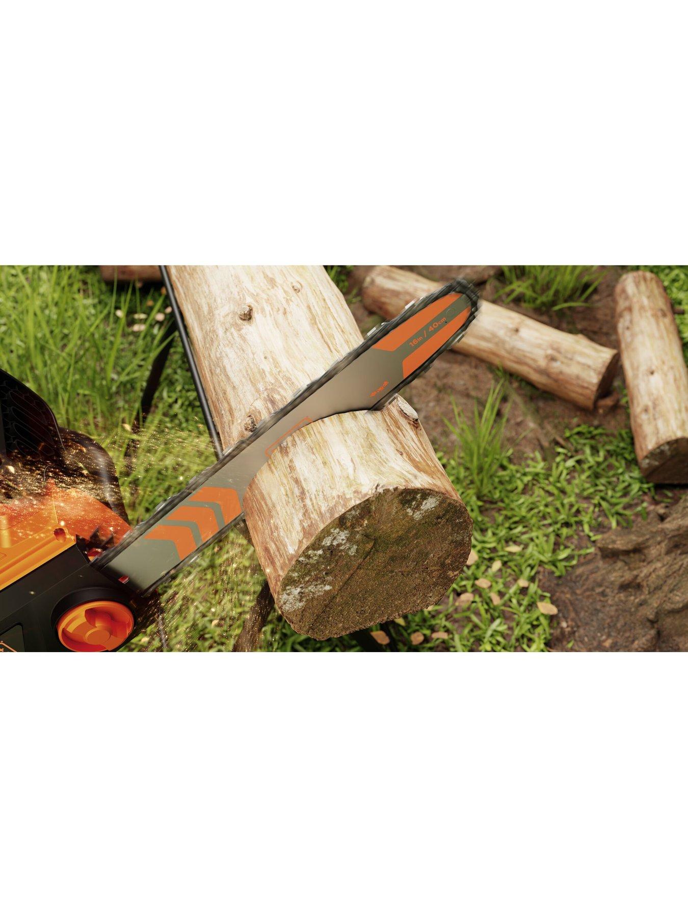 Image 7 of 7 of Black & Decker 2000w 40cm Chainsaw