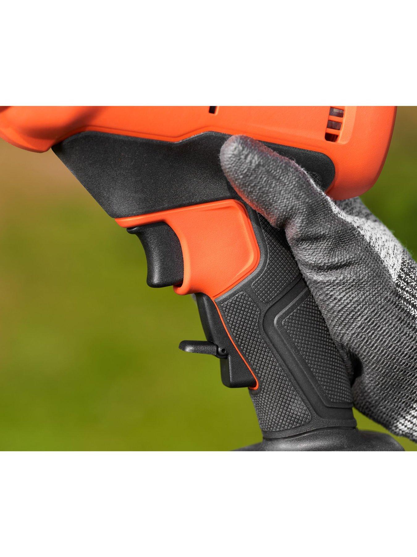 black-decker-18v-20ah-power-pruneroutfit