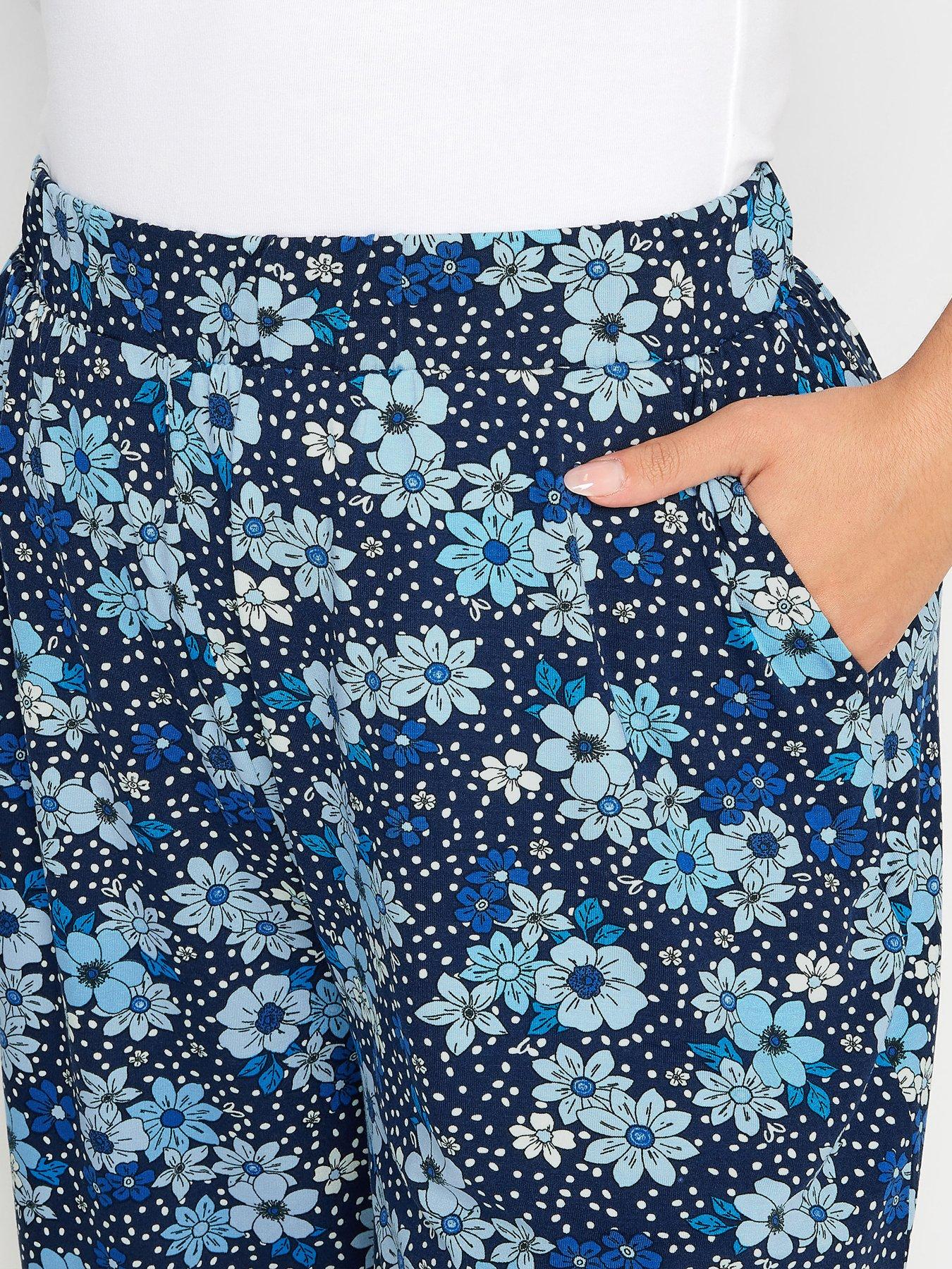 yours-curve-jersey-short-blue-floraloutfit