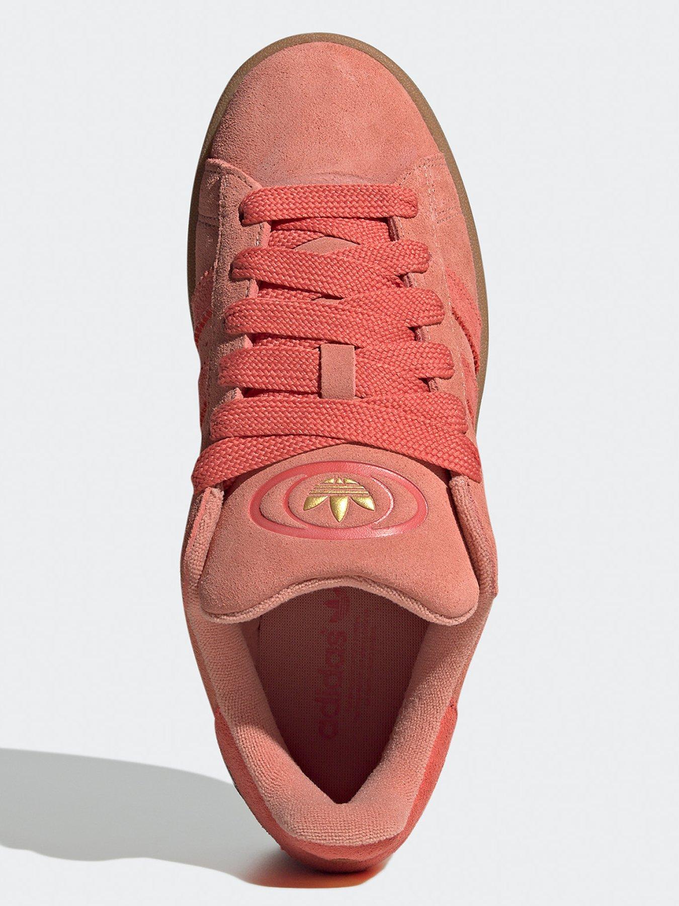 adidas-originals-womens-campus-00s-trainers-peachoutfit