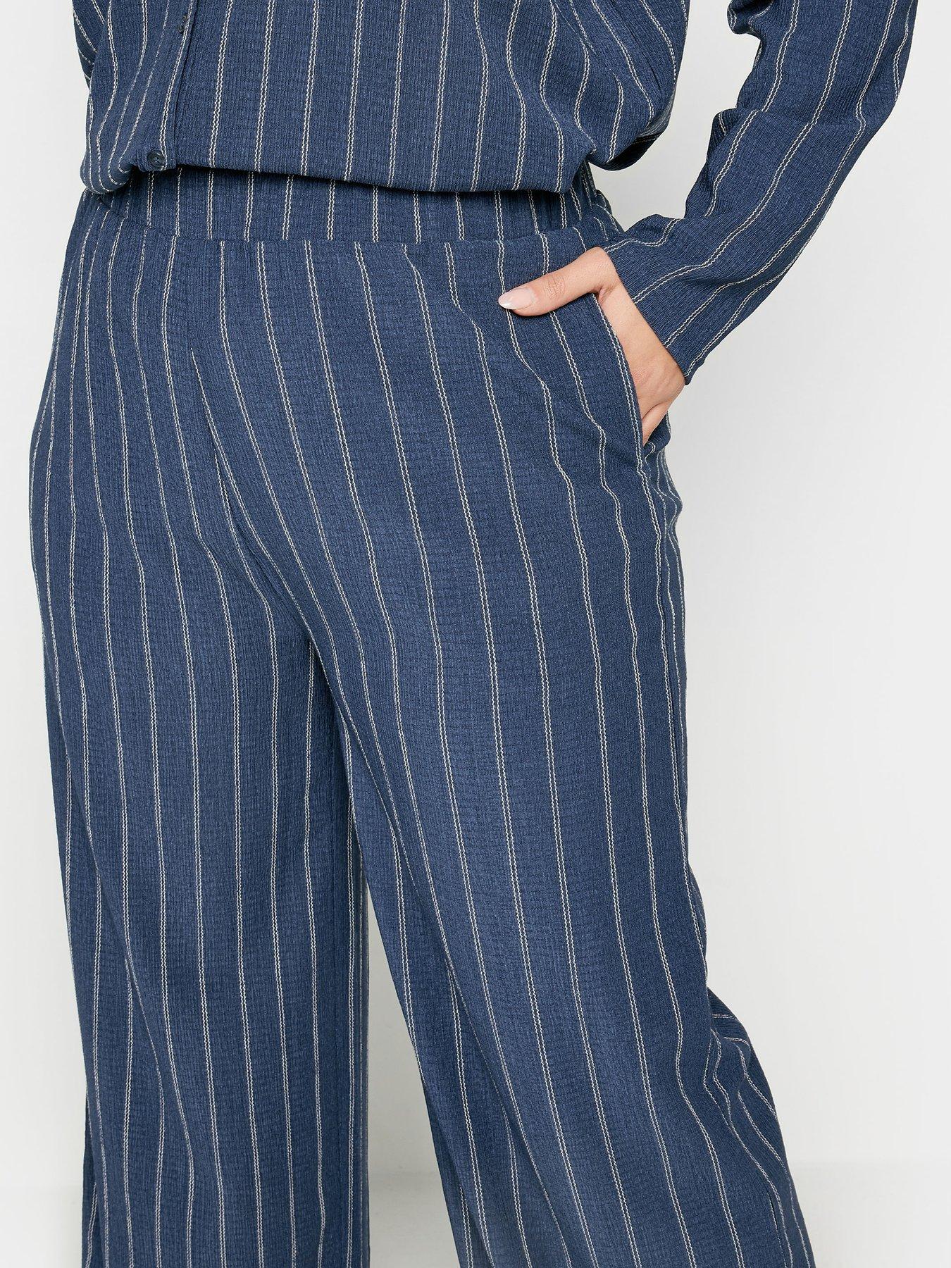 yours-curve-textured-pull-on-stripe-trousers-navyoutfit