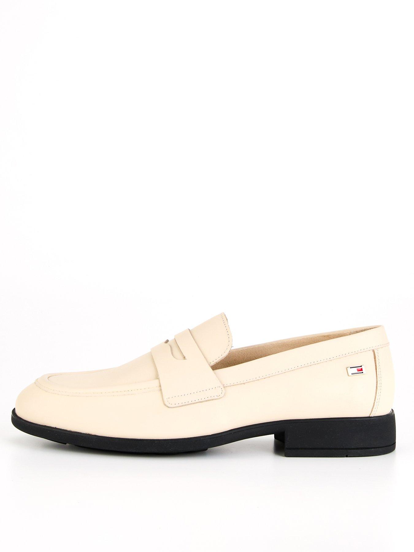 tommy-hilfiger-leather-classic-loafer-beige