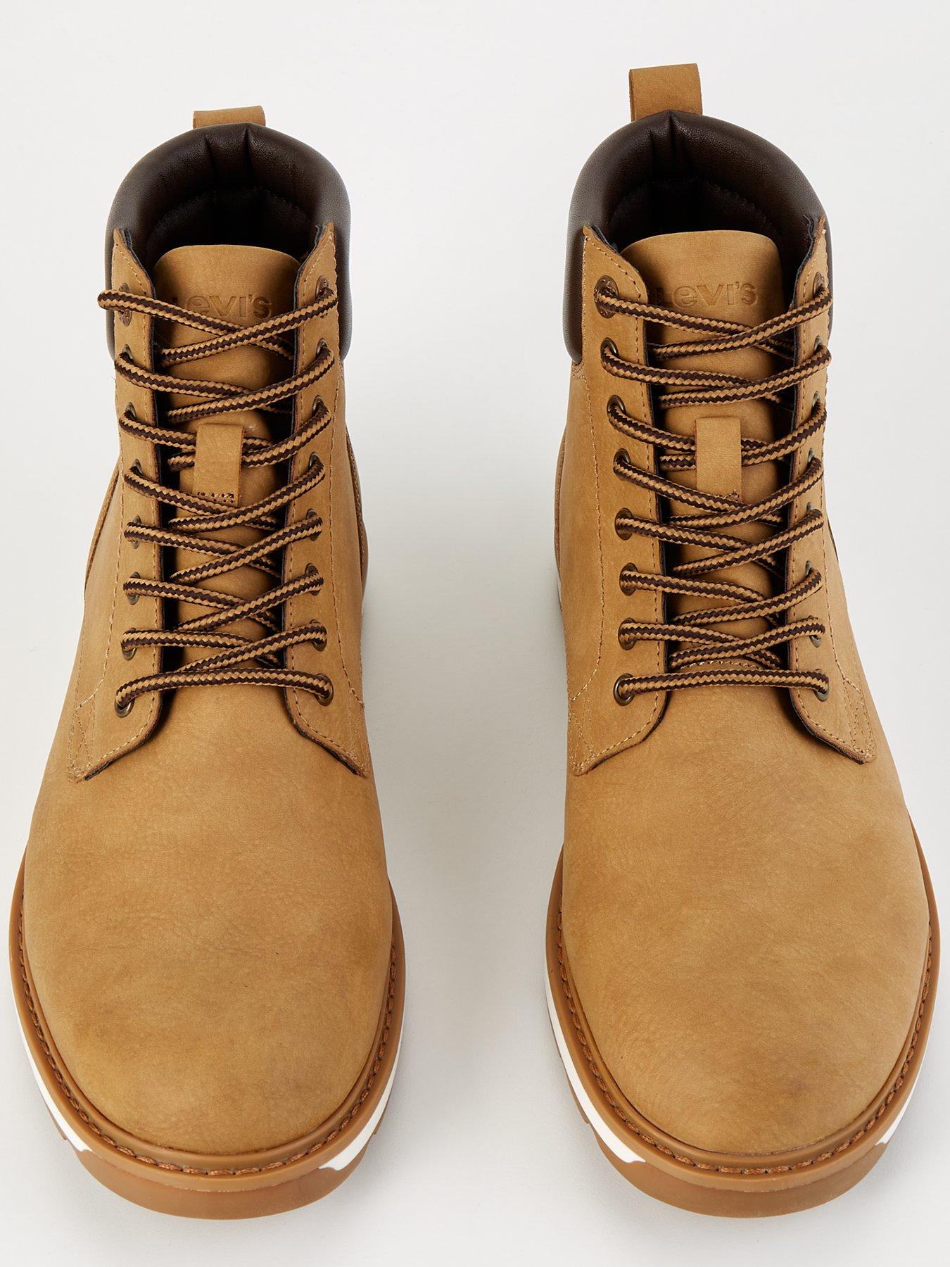 levis-levis-marshall-lace-up-hiker-boots-light-brownoutfit