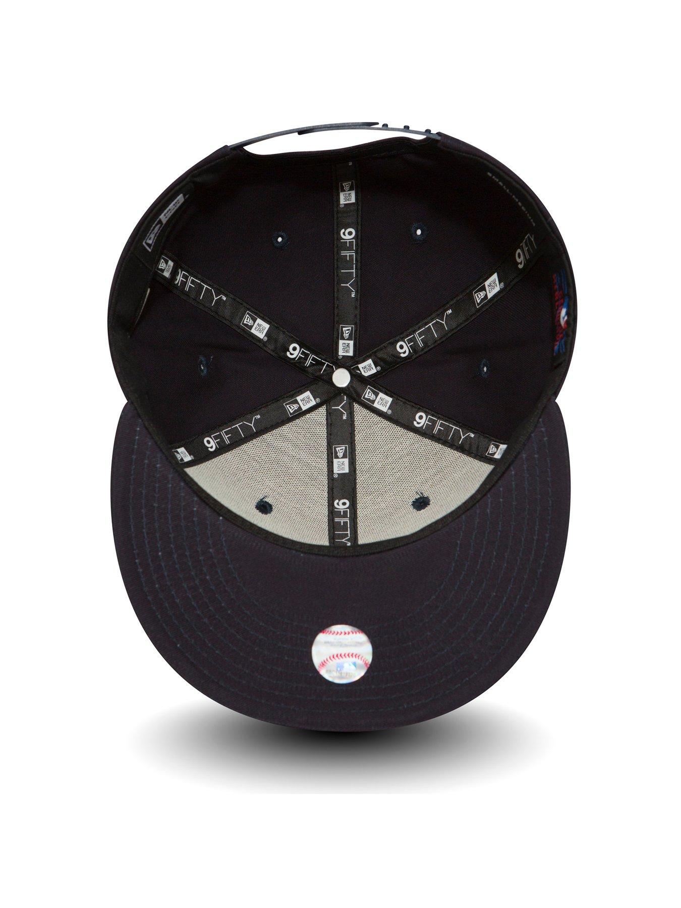 new-era-unisex-new-york-yankees-league-essentials-9fifty-cap-blackdetail