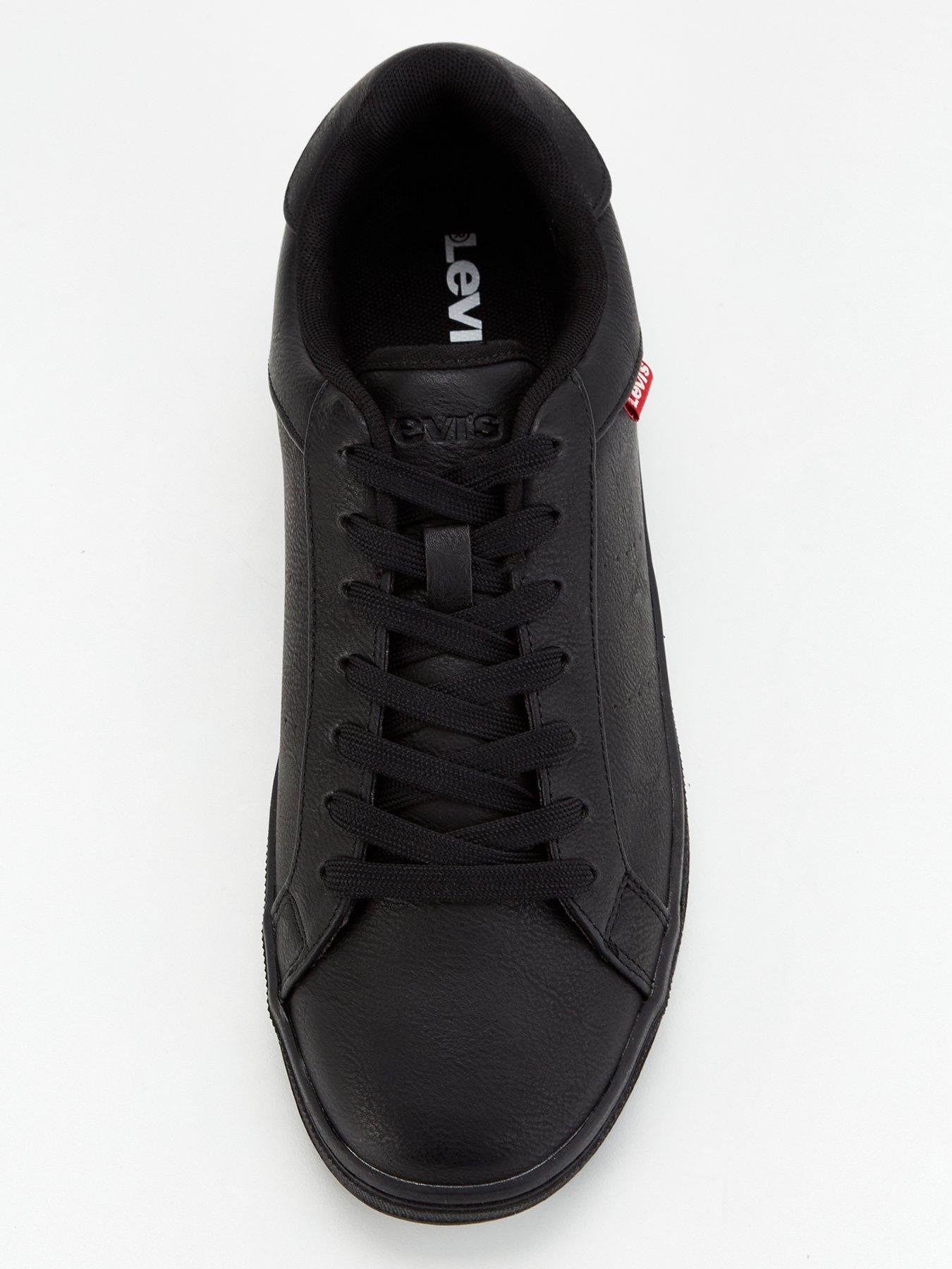 levis-levis-faux-leather-trainers-blackoutfit