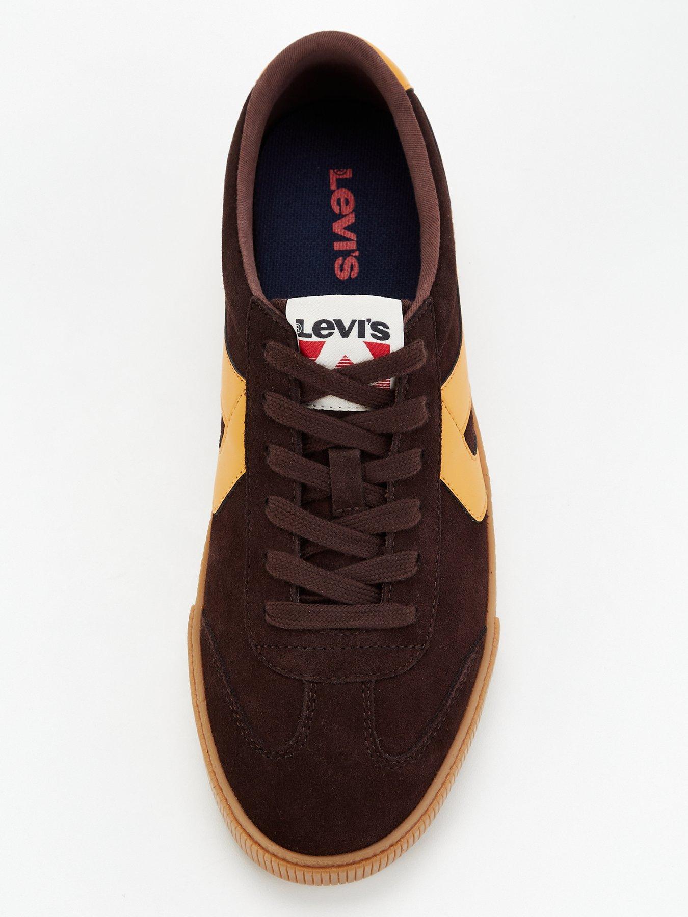 levis-levis-sneak-suede-trainers-brownoutfit