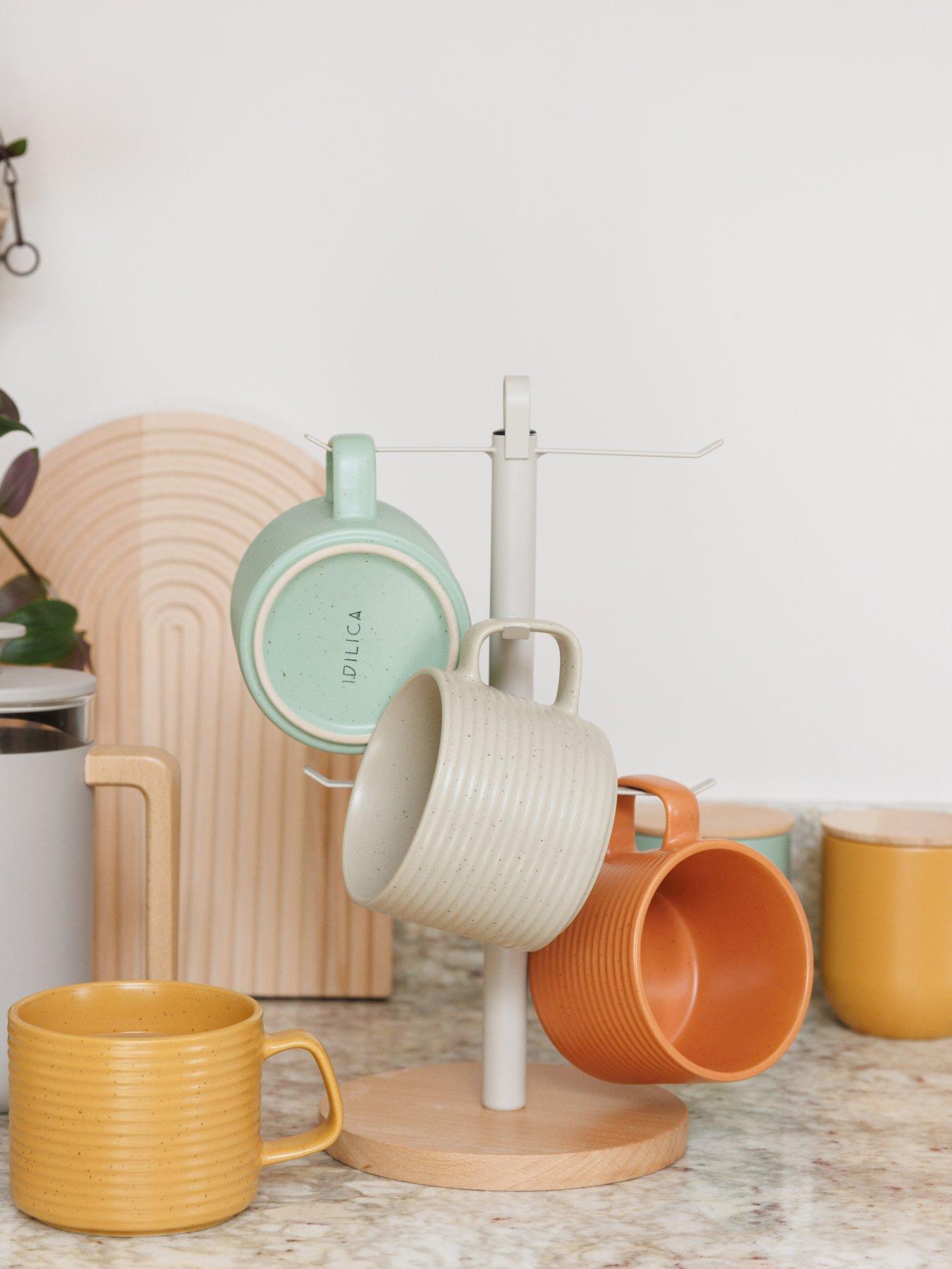 Image of KitchenCraft Idilica Beech Wood Mug Tree