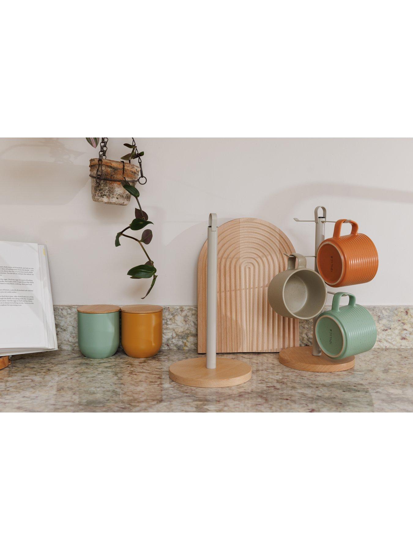 kitchencraft-idilica-beech-wood-mug-treeback