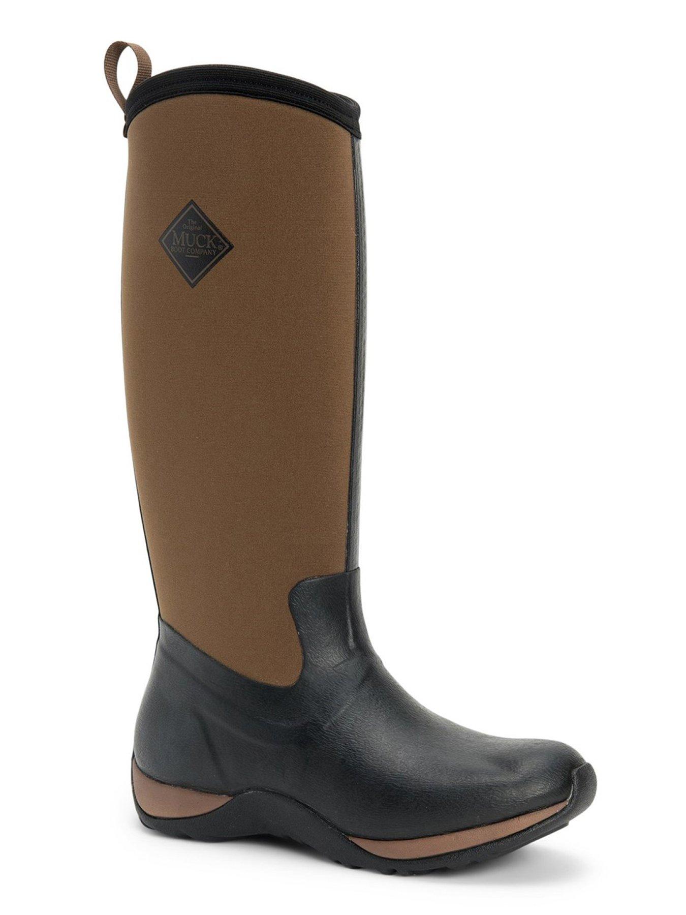 muck-boots-ladies-arctic-adventure-blackbrownstillFront