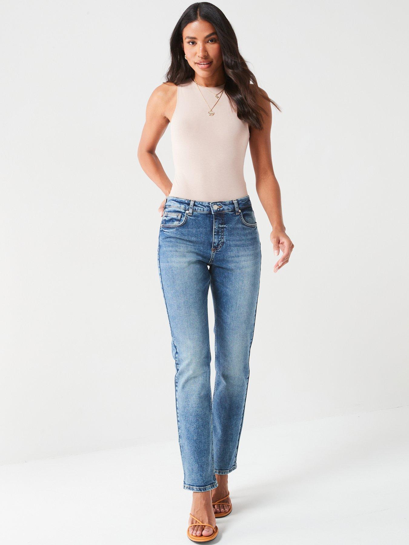 v-by-very-mid-rise-relaxed-fit-jeans-mid-washoutfit