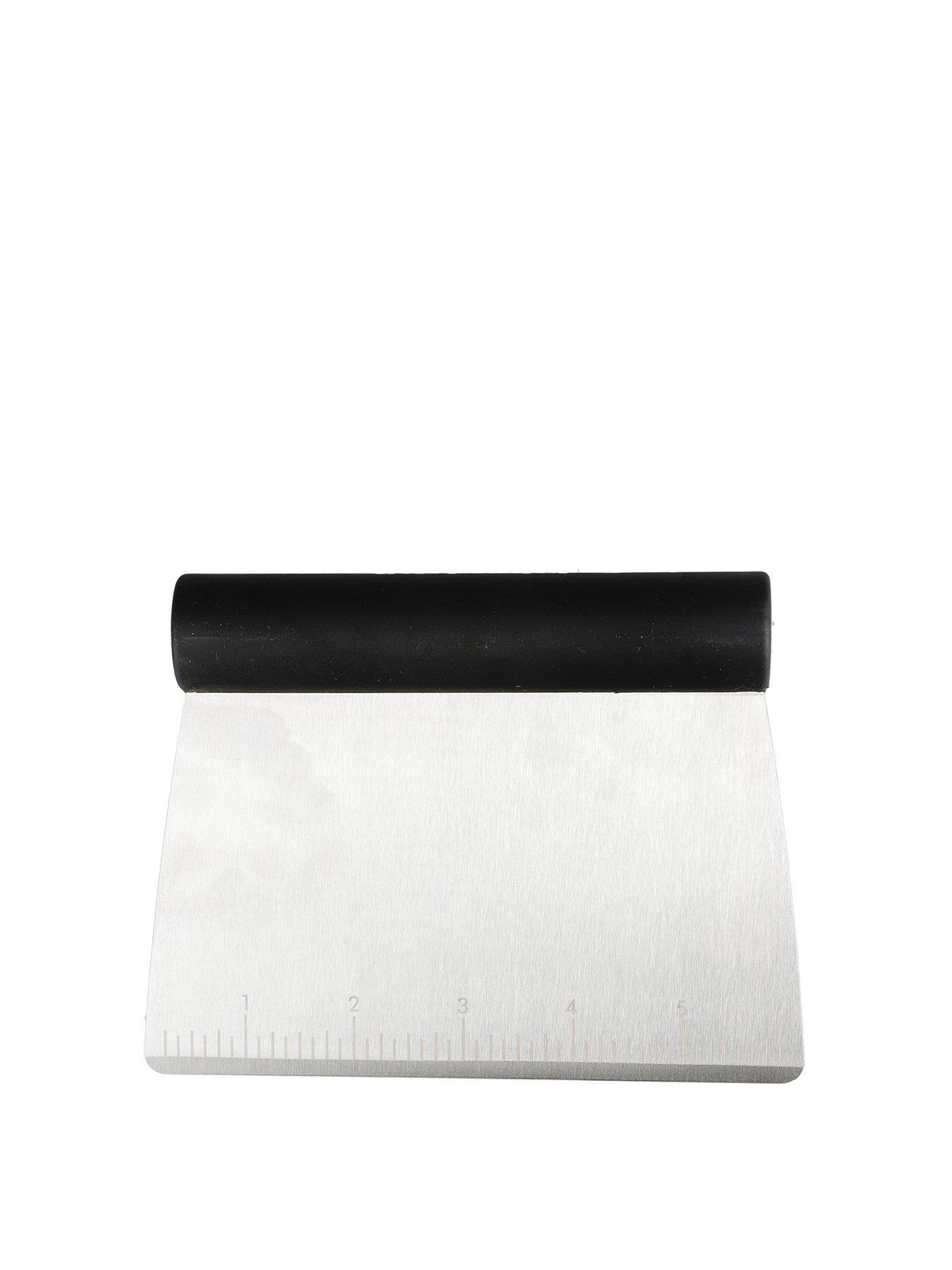 kitchenaid-stainless-steel-all-purpose-scraper-and-dough-cutterstillFront