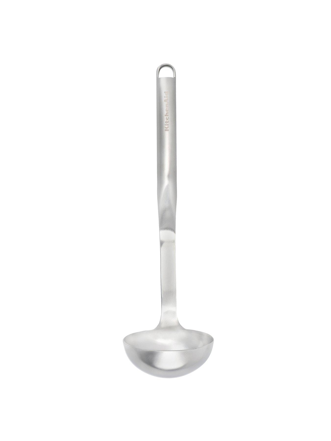 kitchenaid-premium-stainless-steel-ladledetail