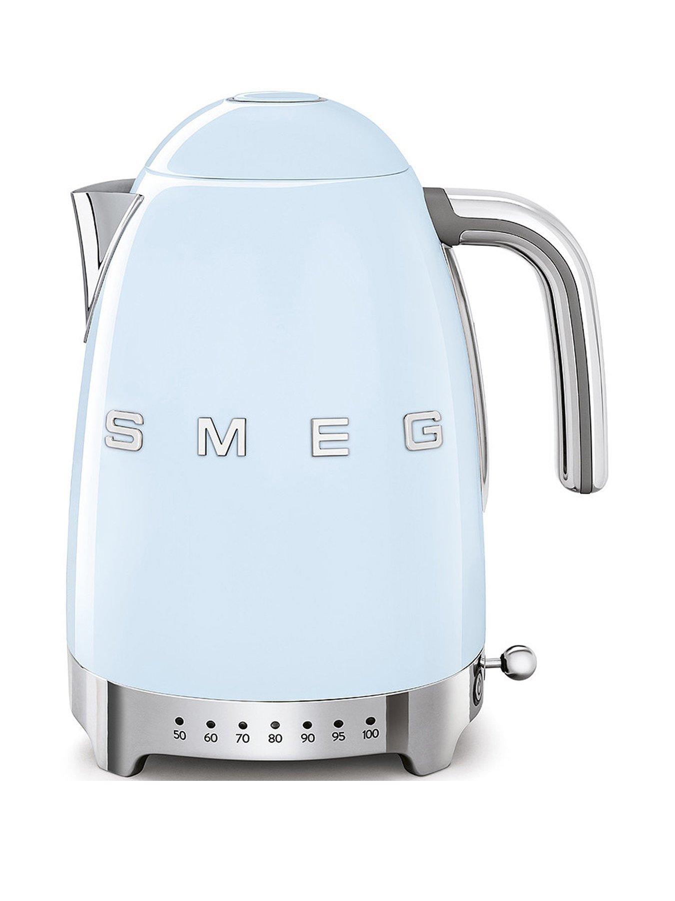 smeg-klf04-retro-style-jug-kettle-3000w-17l-pastel-blue