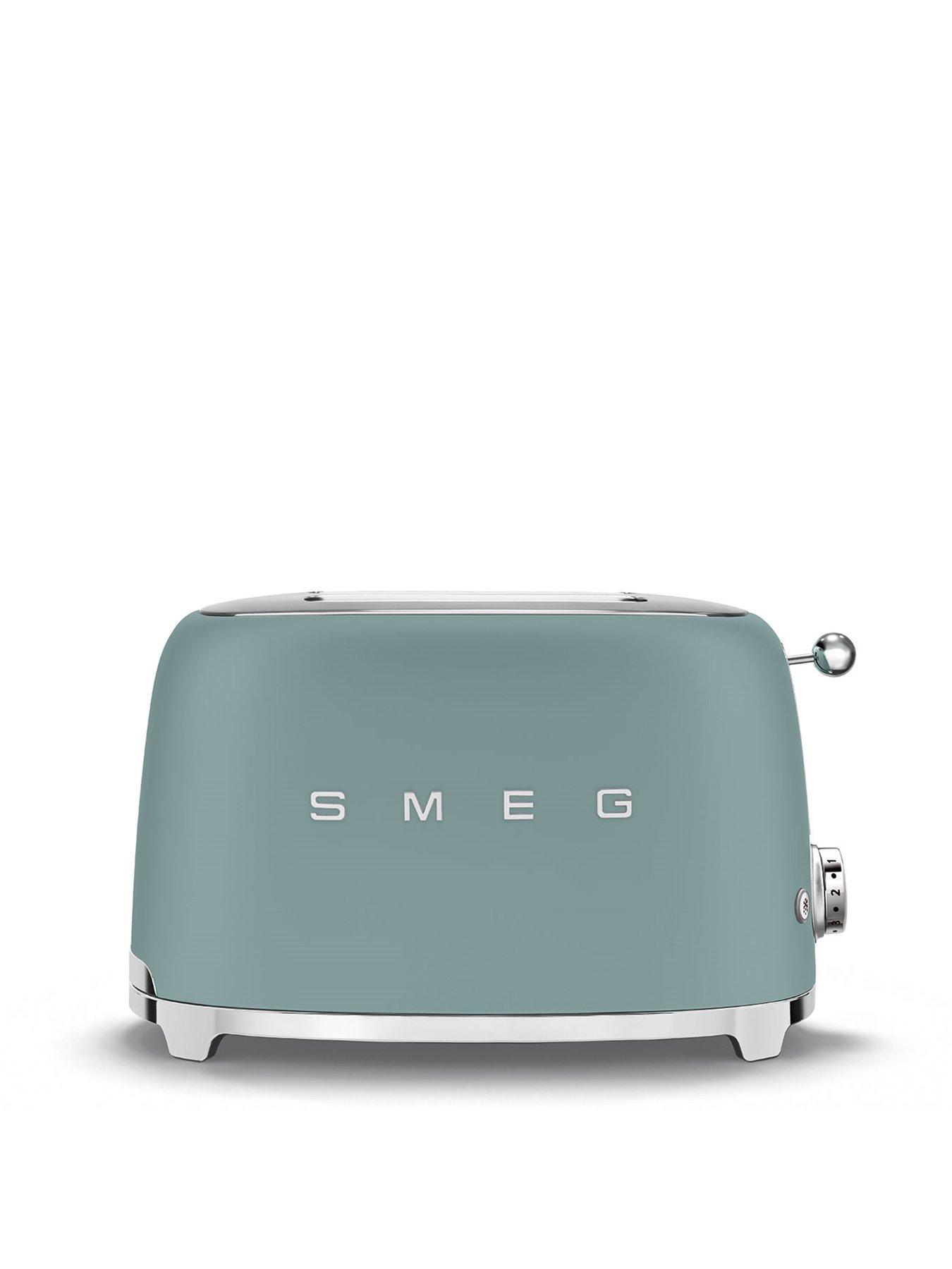 Image 2 of 7 of Smeg TSF01 Retro Style 2 Slice Toaster, 950W - Matte Emerald Green