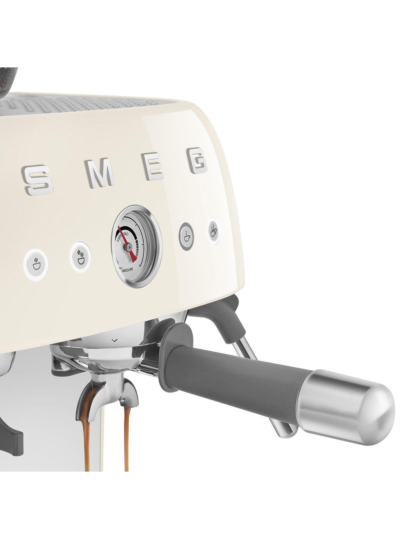 smeg-egf03-retro-style-espresso-coffee-machine-with-grinder-24l-1650w-creamoutfit