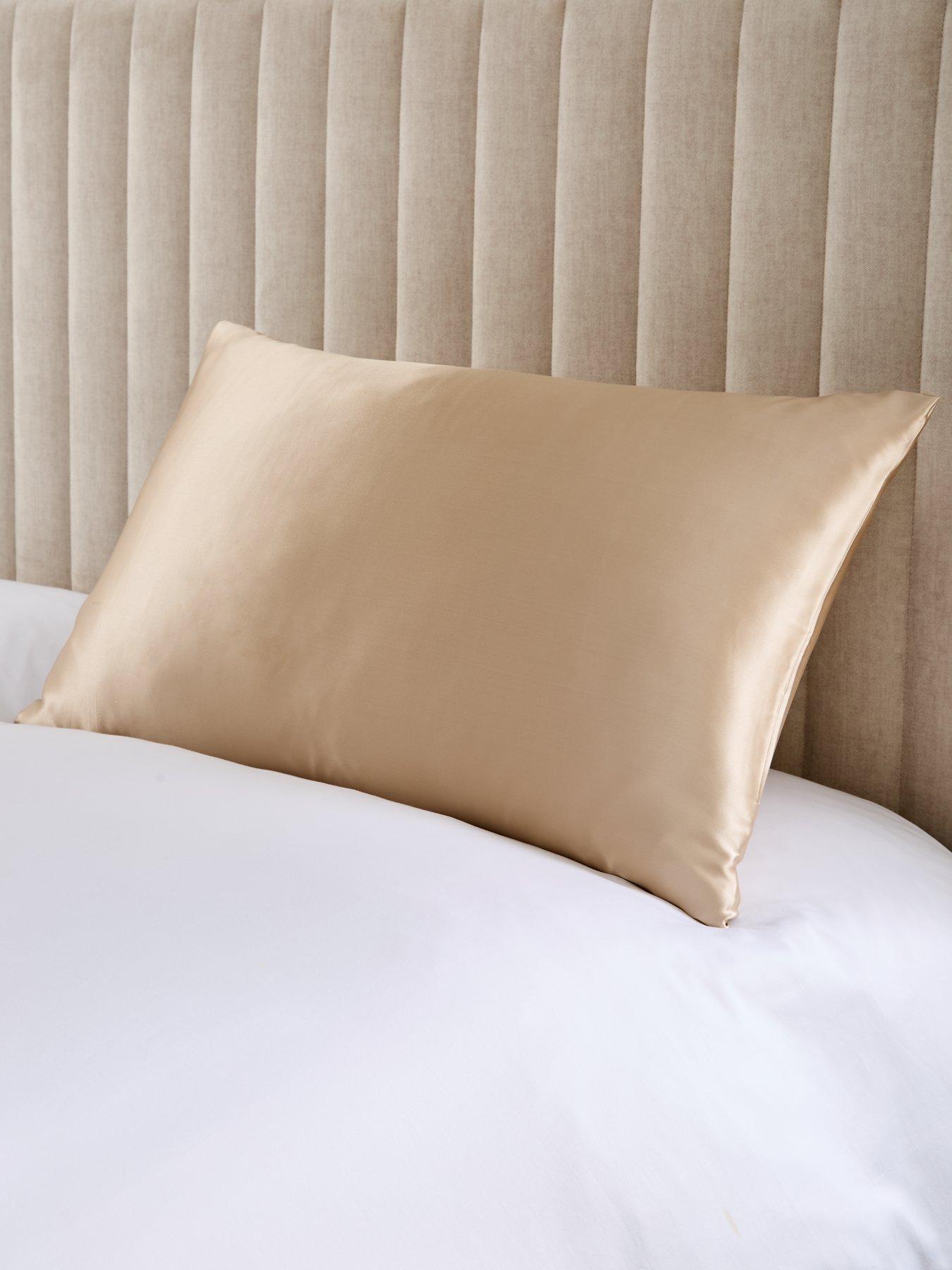 Image 1 of 5 of The Very Collection Mulberry Silk Pillowcase