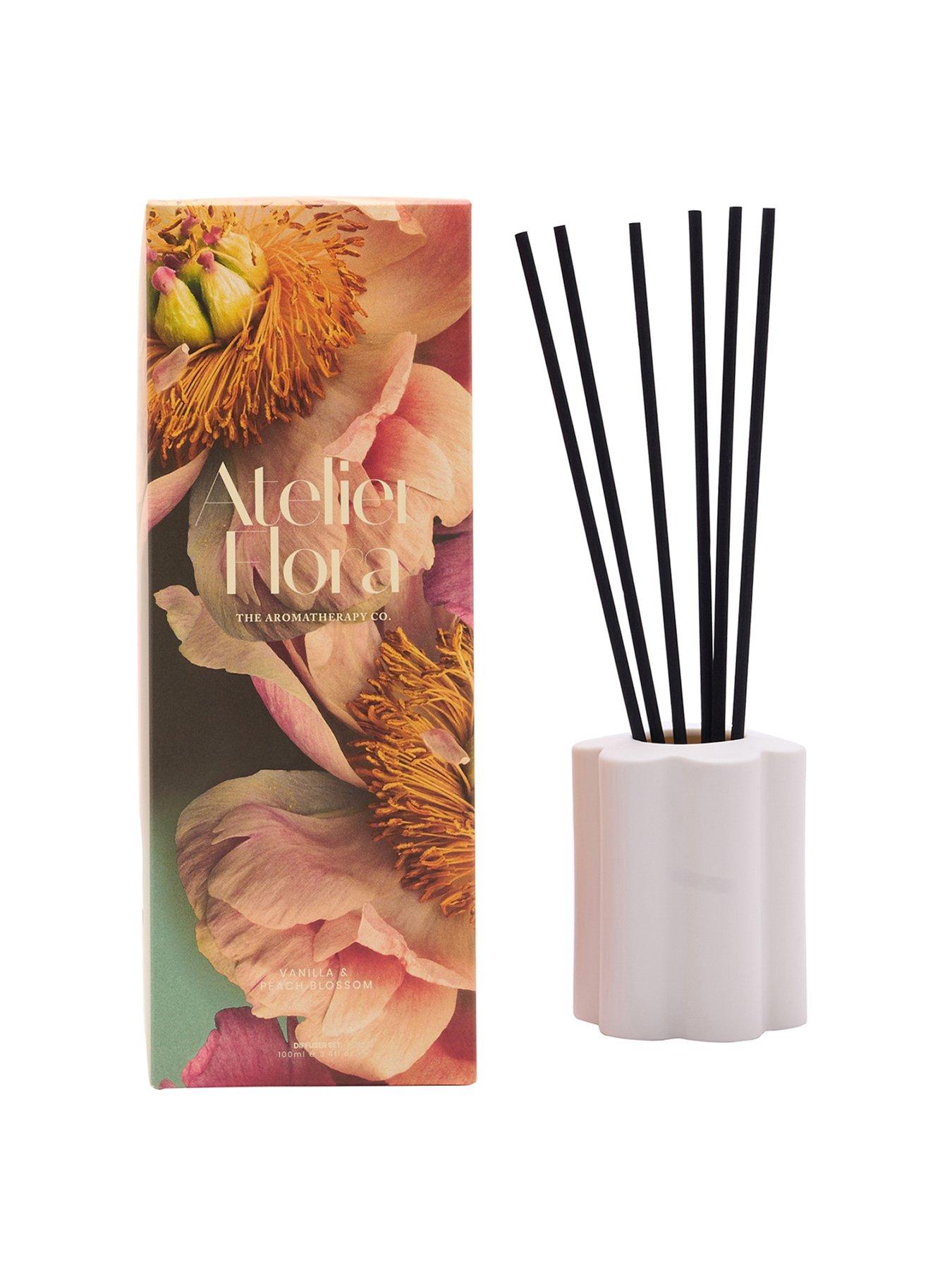 Image 2 of 5 of The Aromatherapy Co. Atelier Flora 100ml Diffuser - Vanilla &amp; Peach Blossom