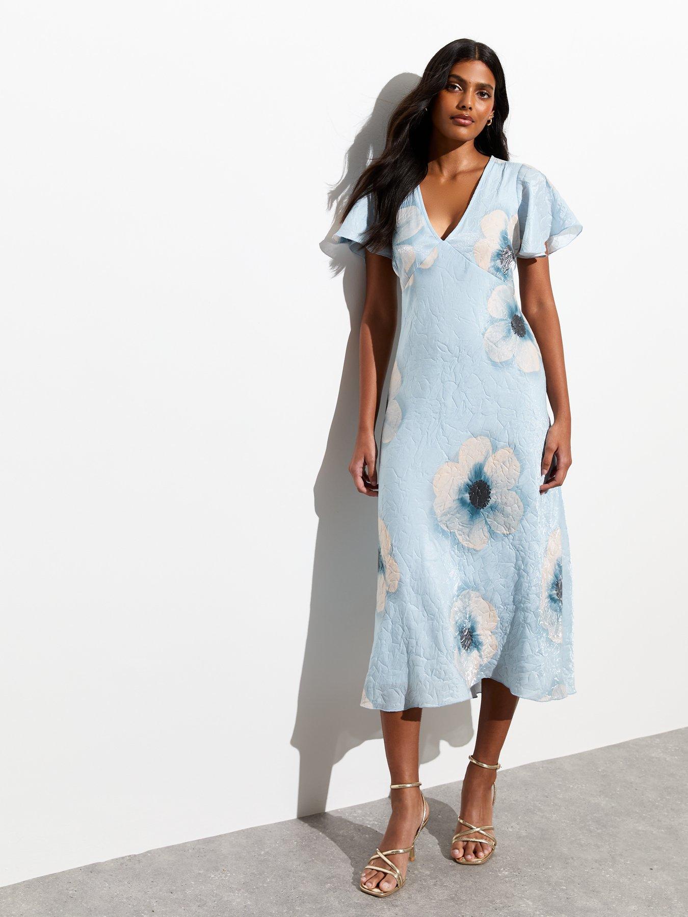 new-look-blue-flower-print-crinkle-flutter-sleeve-midi-dress