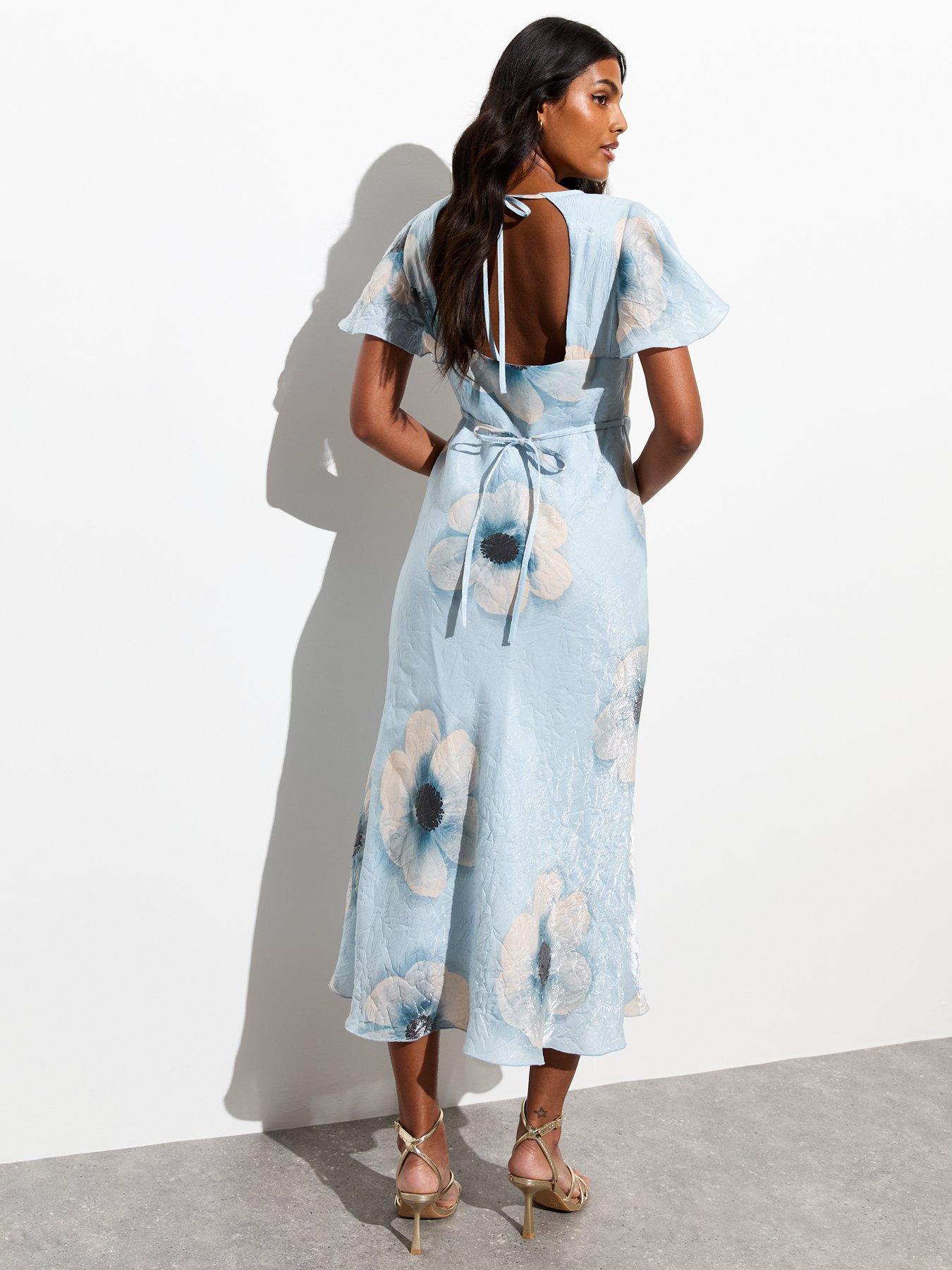 new-look-blue-flower-print-crinkle-flutter-sleeve-midi-dressstillFront