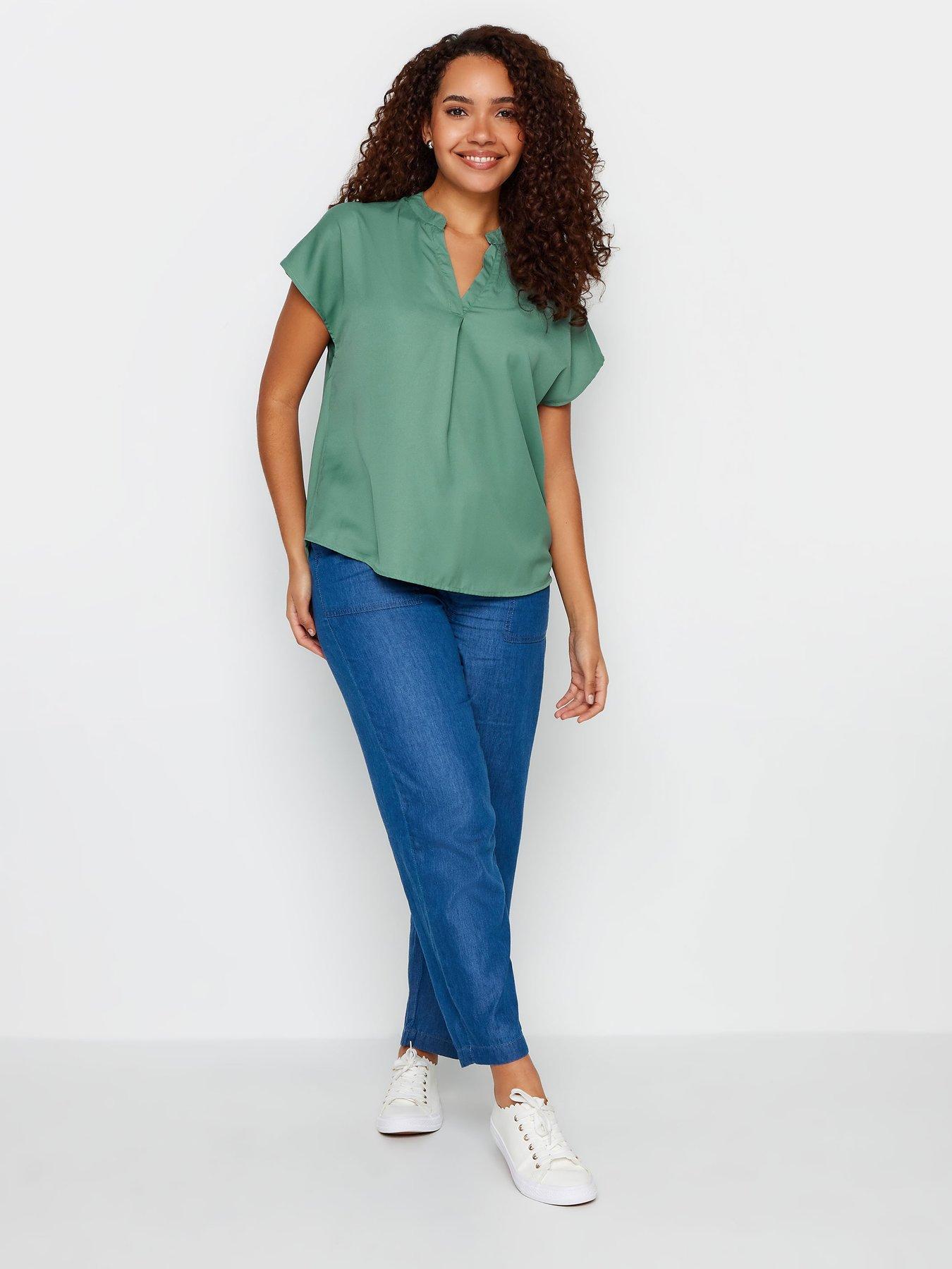 mco-green-grown-on-short-sleeve-blouseback