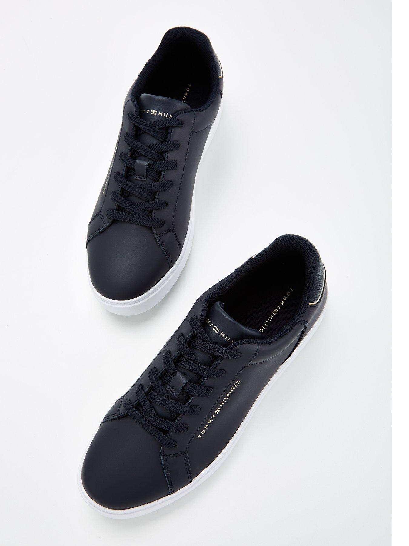 tommy-hilfiger-leather-court-trainer-navyoutfit