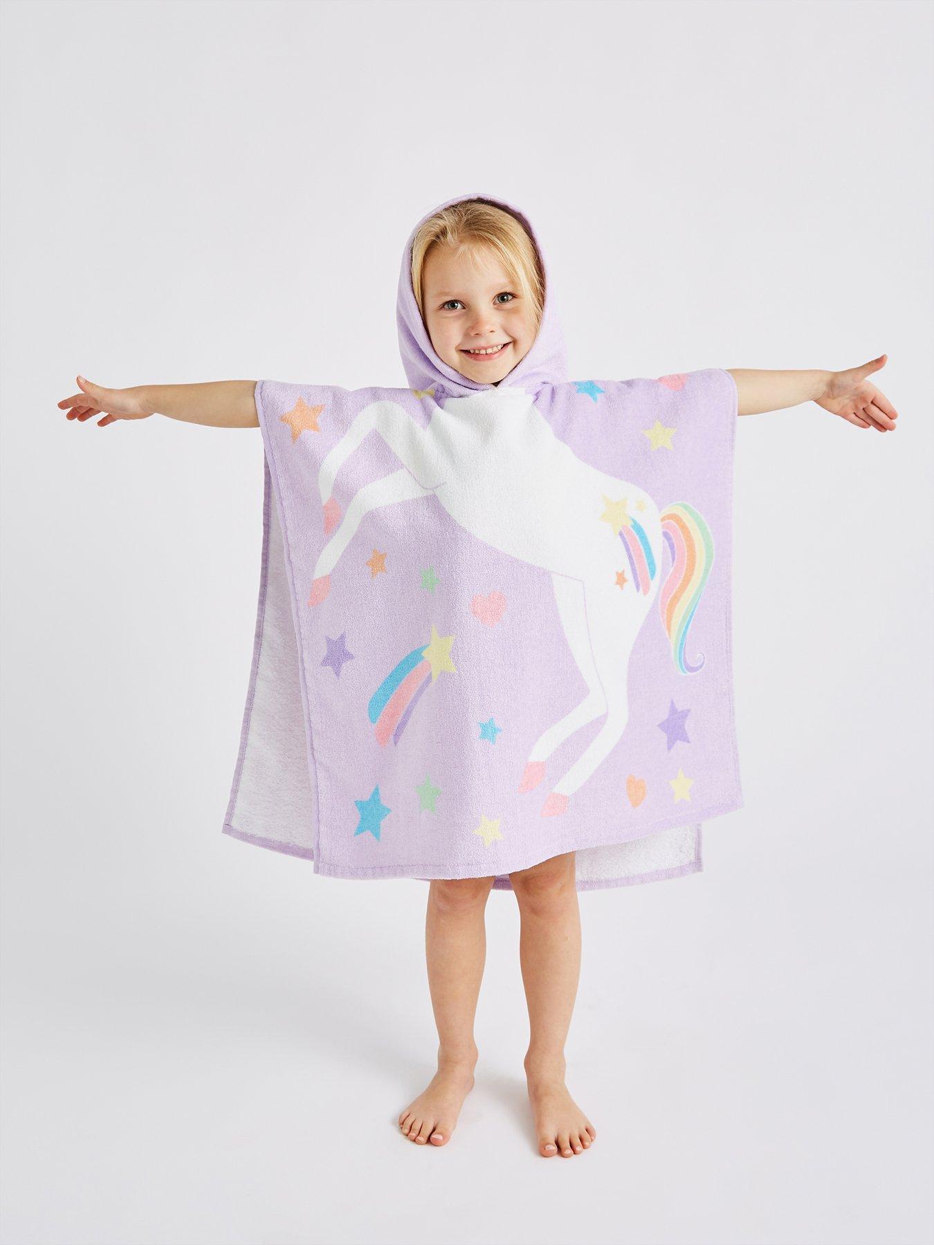 catherine-lansfield-unicorn-hooded-poncho-towelstillFront