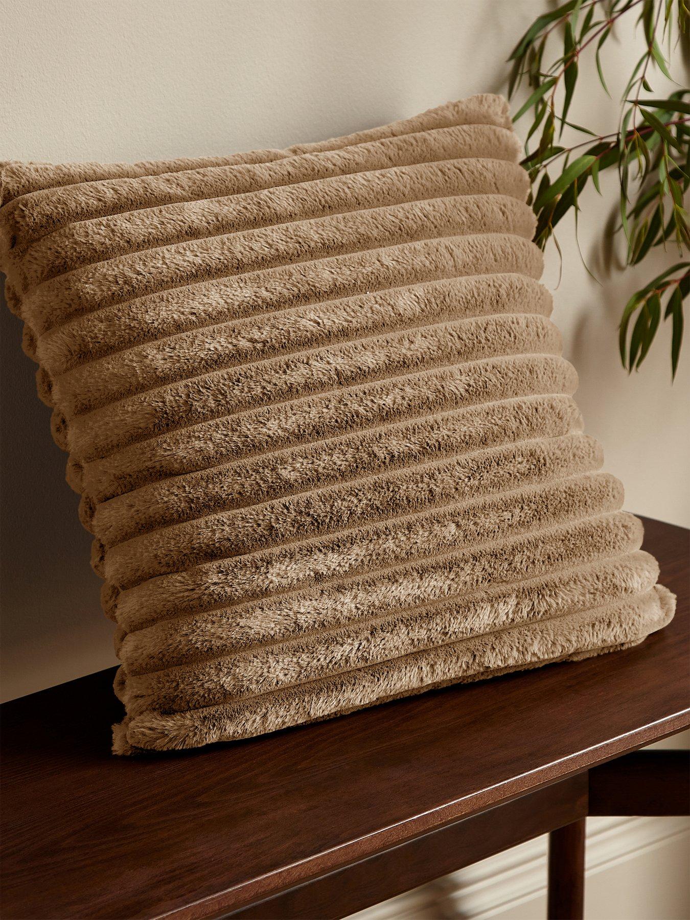 Catherine Lansfield Cosy Ribbed Cushion