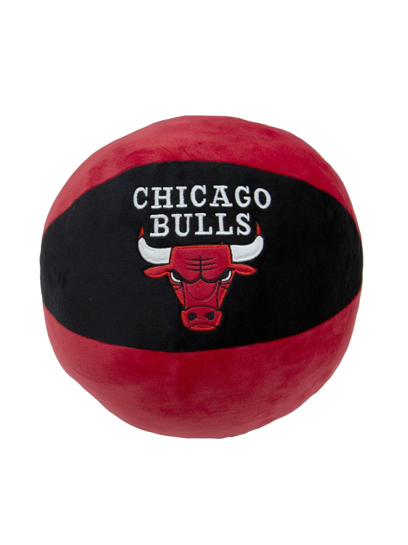 nba-nba-chicago-bulls-basketball-shaped-cushion-multidetail