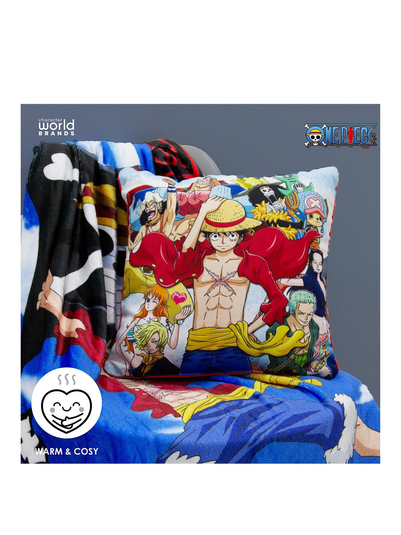 one-piece-limited-edition-panel-fleece-blanket-multistillFront