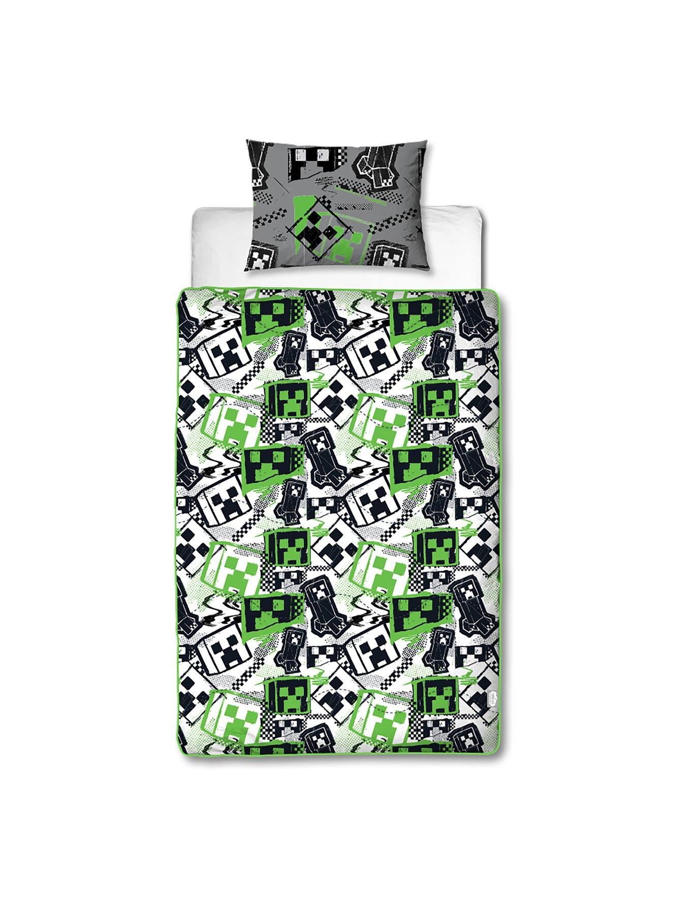 Image 7 of 7 of Minecraft Mixed Up Coverless 10.5 Tog Reversible Duvet in Single - Multi