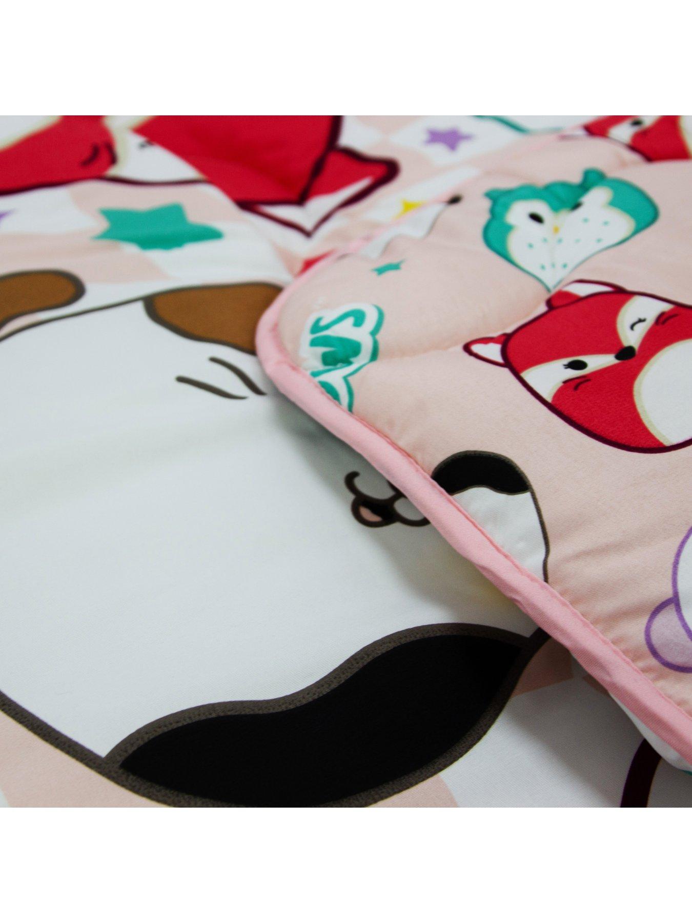 squishmallows-logo-coverless-105-tog-reversible-duvet-multioutfit