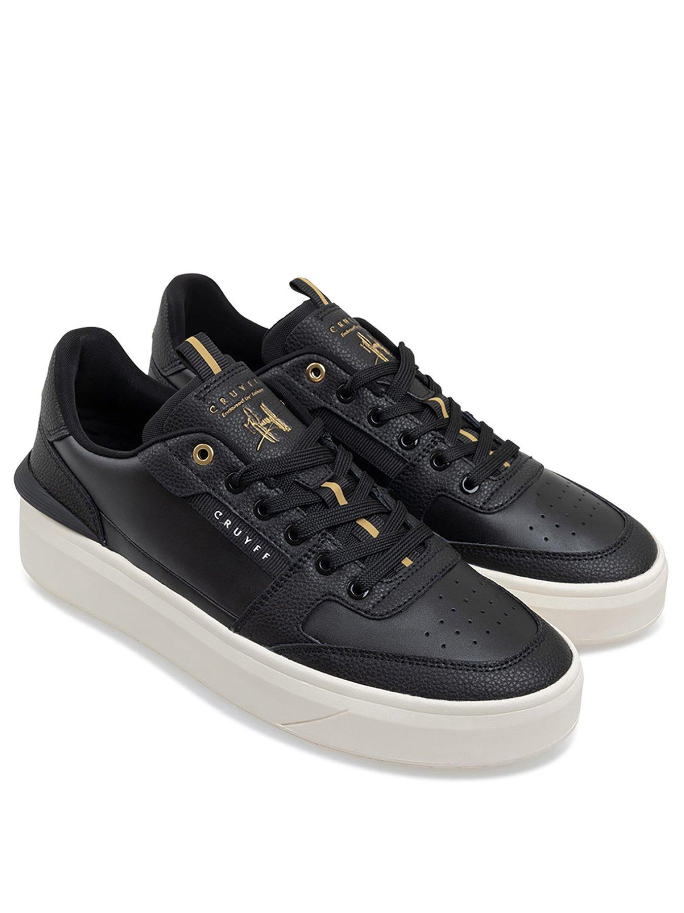 cruyff-endorsed-tennis-trainers-blackstillFront