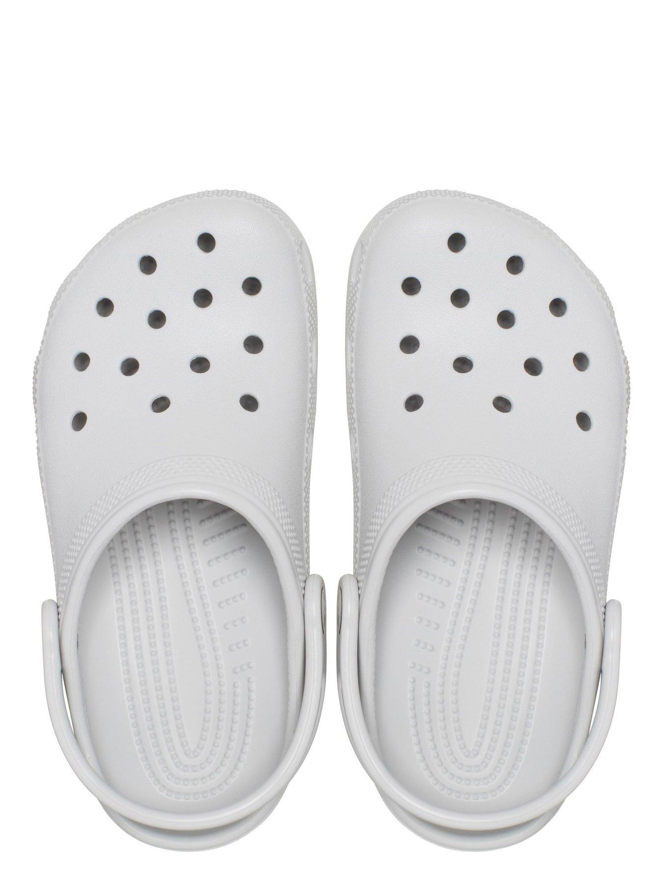 crocs-crocs-atmosphere-classic-clog-kidsoutfit