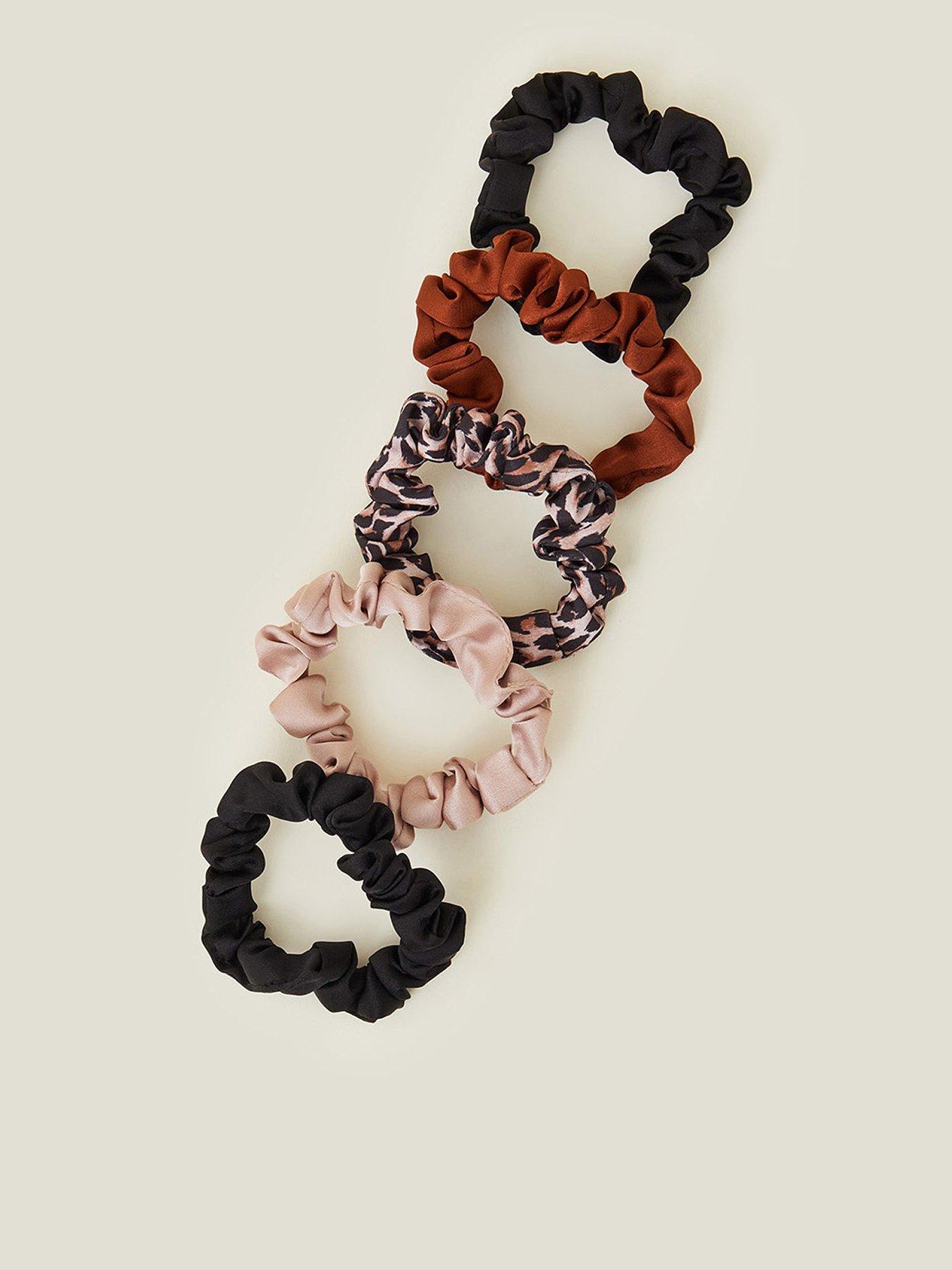 accessorize-5-x-leopard-scrunchiesfront