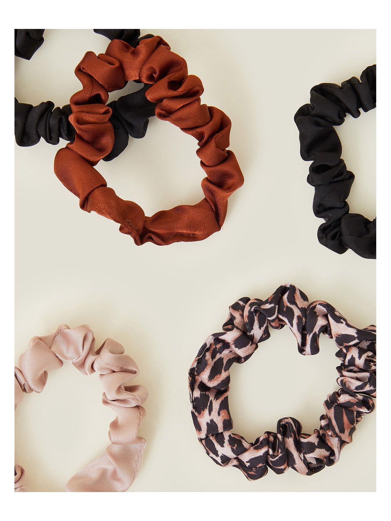 accessorize-5-x-leopard-scrunchiesback