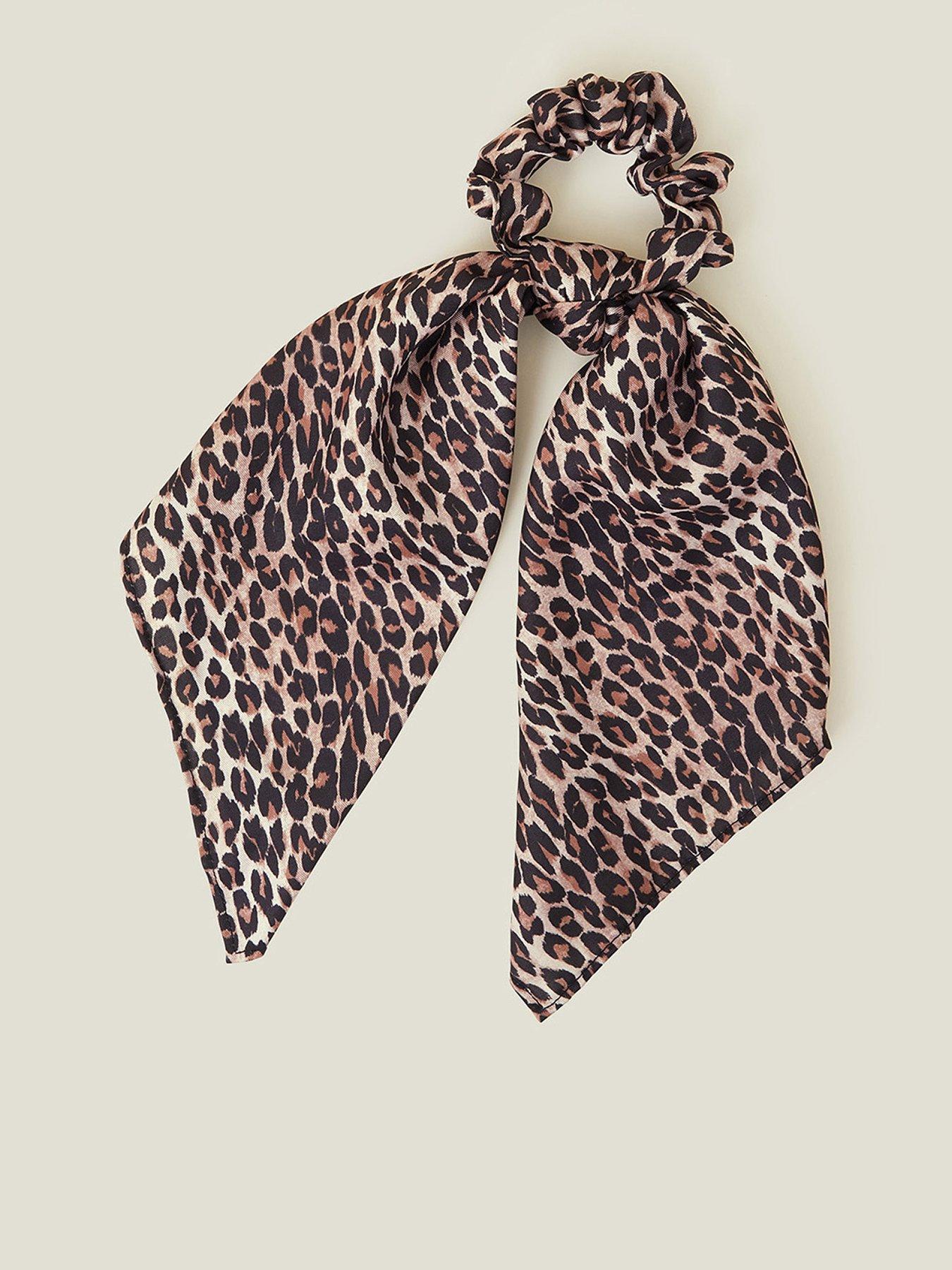 accessorize-leopard-scrunchie-scarffront