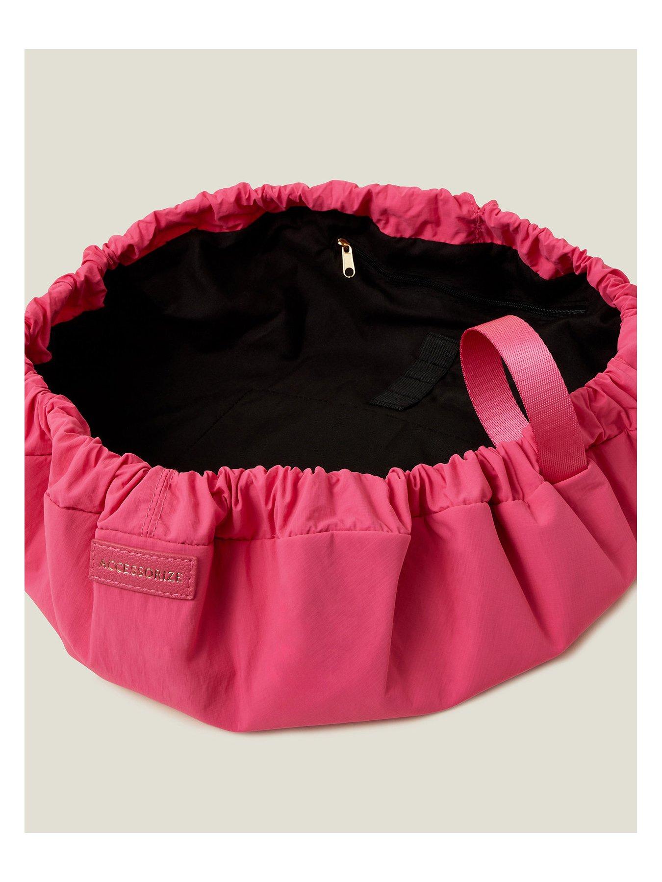 accessorize-t-drawstring-make-up-bagoutfit