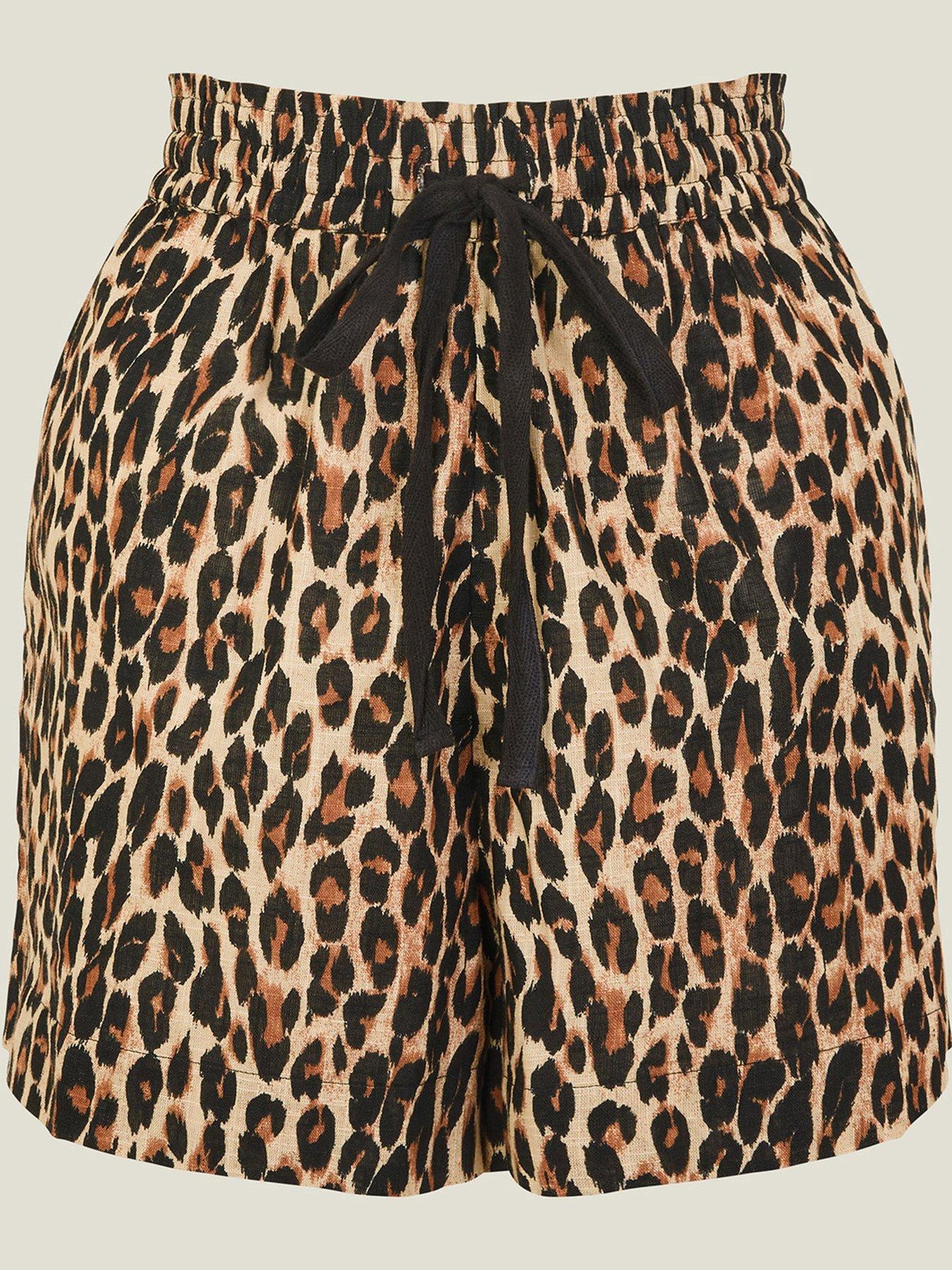 accessorize-leopard-print-shortsdetail