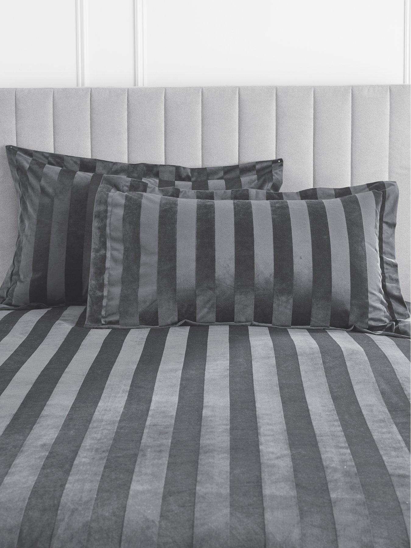 Image 4 of 6 of The Very Collection Luxe Velvet Stripe Duvet Cover Set - Silver