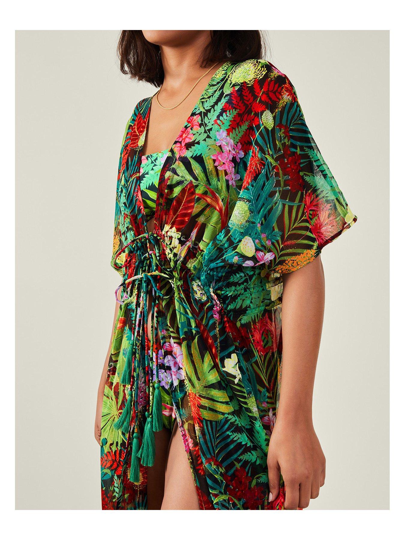 accessorize-jungle-chiffon-kaftanoutfit