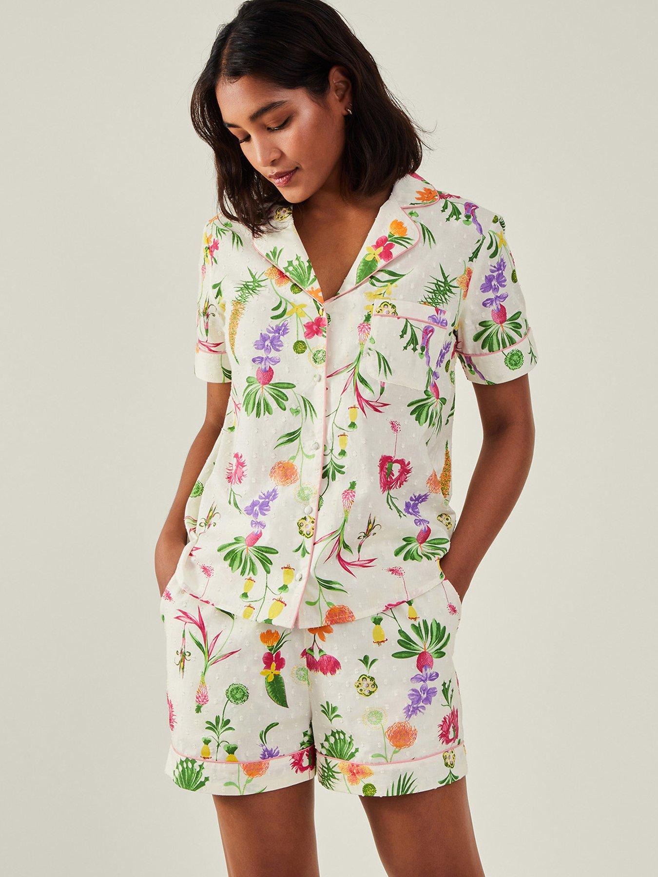 accessorize-floral-dobby-pj-set-white