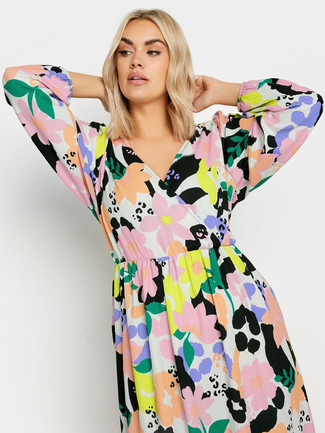 yours-curve-printed-texture-wrap-dress-bold-leopard-floraloutfit