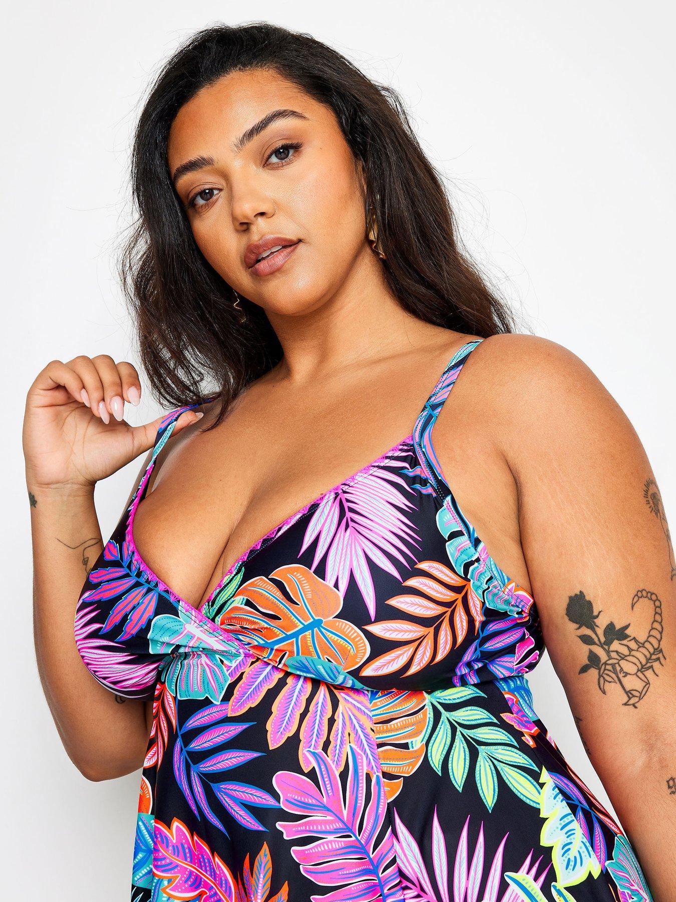 yours-curve-bright-floral-hanky-swim-dressoutfit