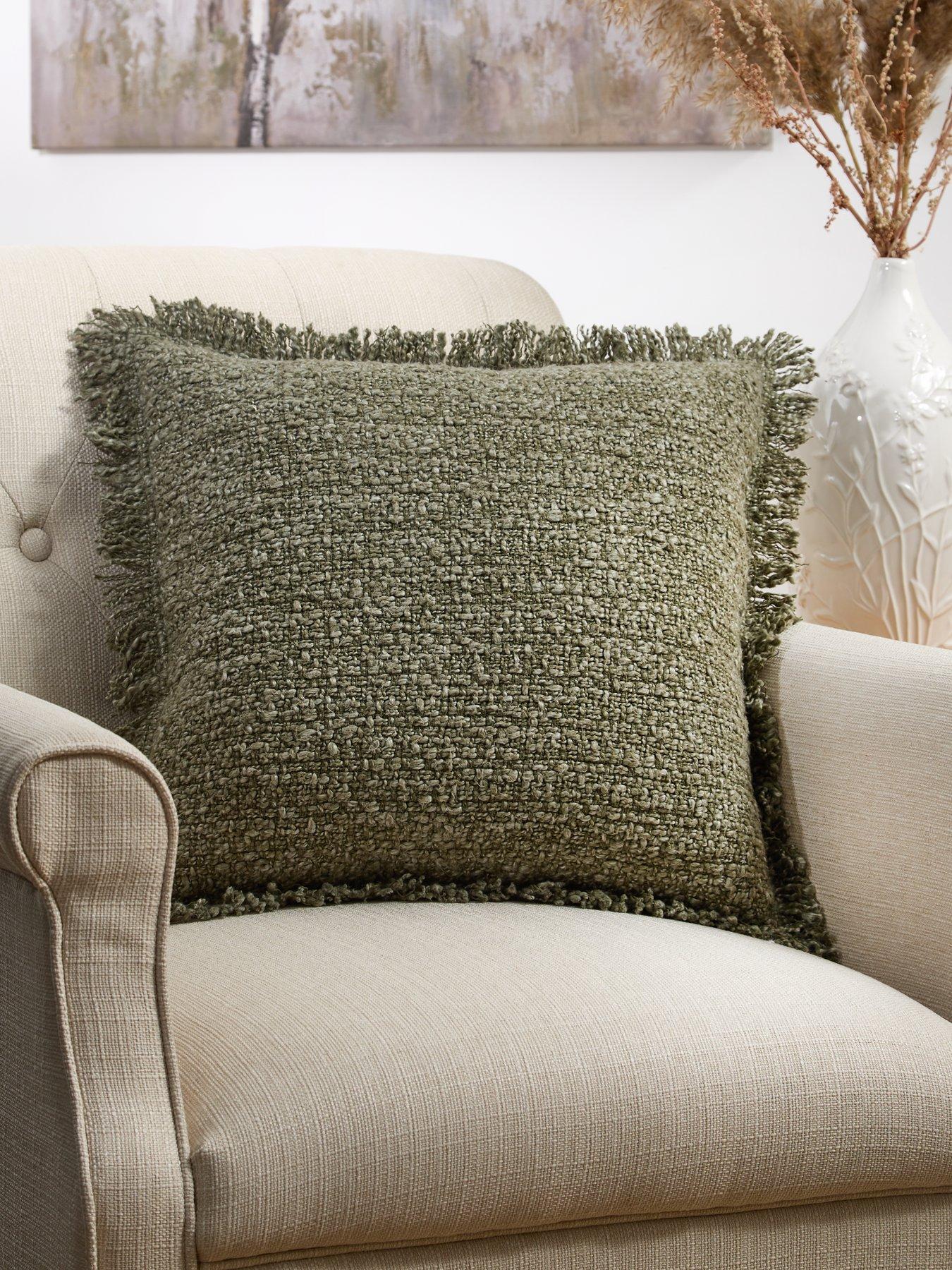 very-home-talia-cushion