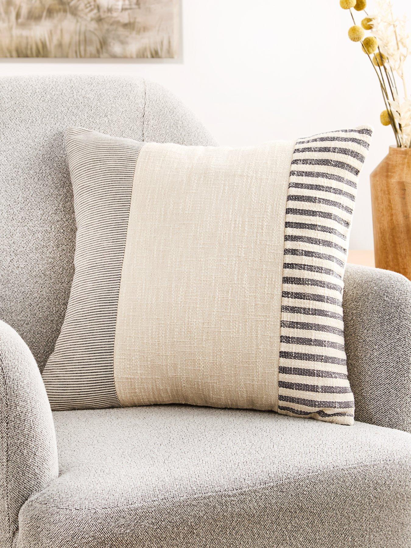 the-very-collection-montauk-cushion